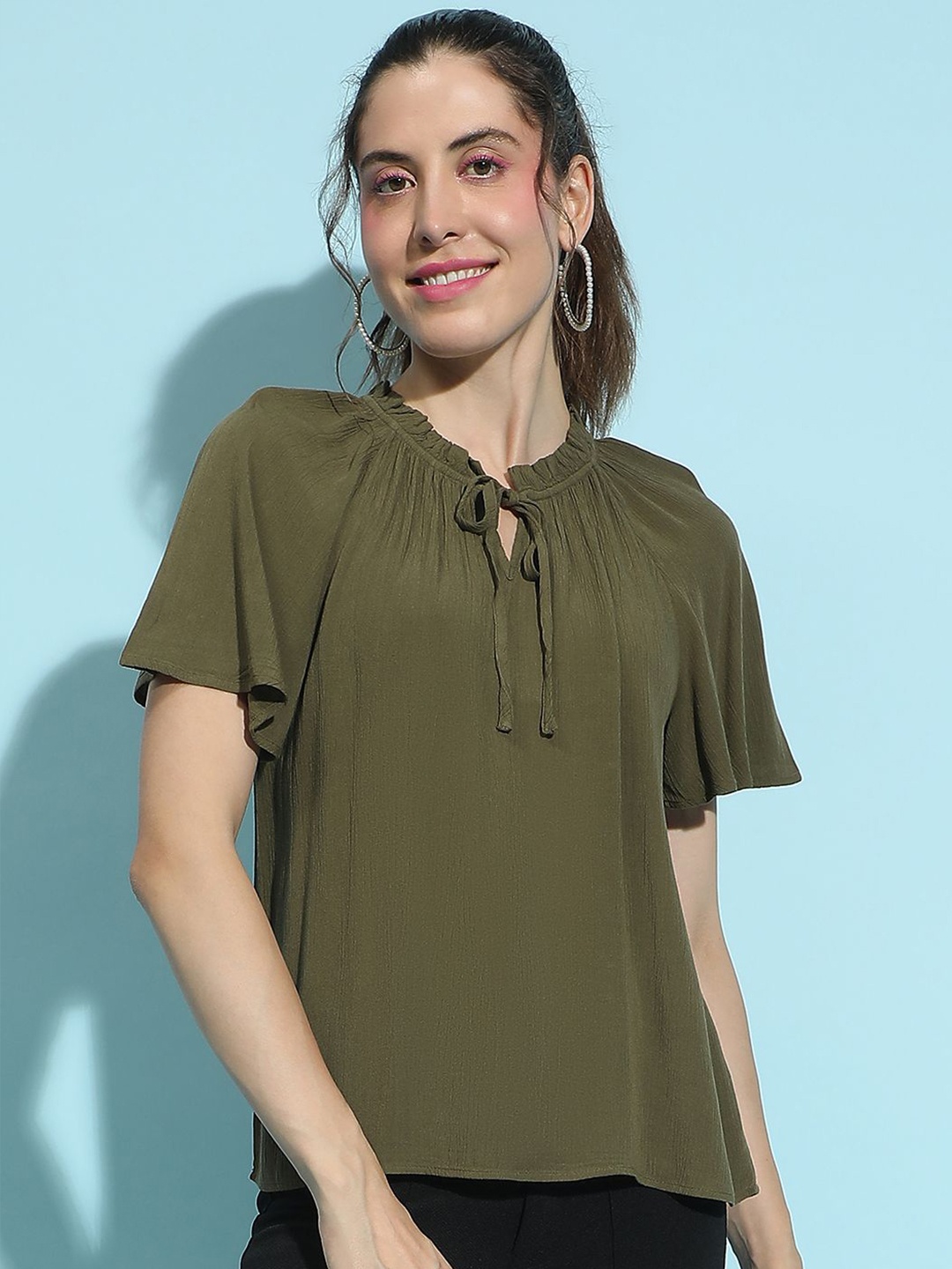 

Oxolloxo Women Solid Round Neck Top, Green