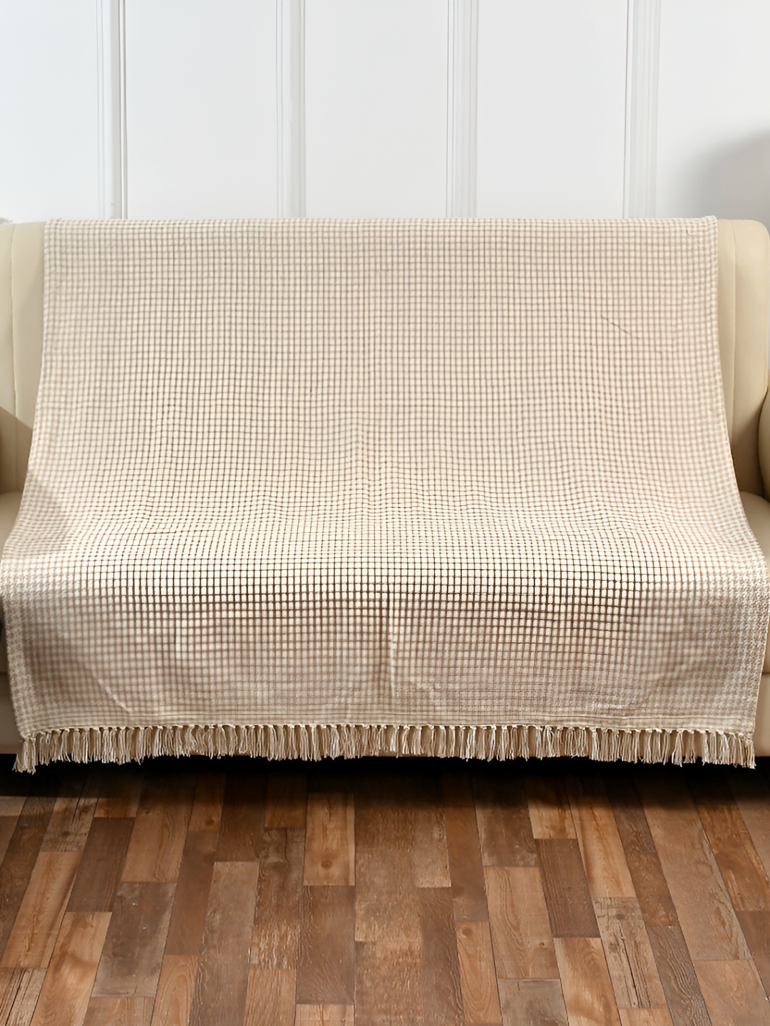 

SASHAA WORLD Beige Colored Patterned Cotton Breathable Throws