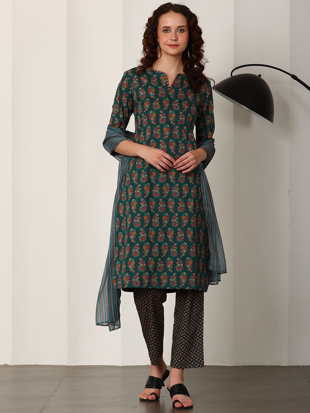 

W Women Floral Printed Regular Pure Cotton Kurta with Trousers & With Dupatta, Green