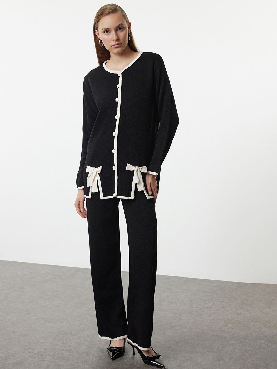 

Trendyol Self Designed Top & Trouser Co-Ords, Black