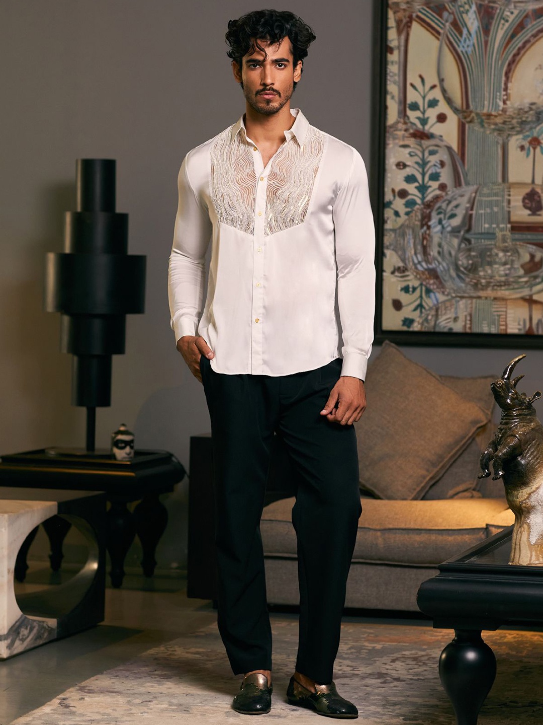 

Siddartha Tytler Men Spread Collar Solid Cotton Casual Shirt, Cream