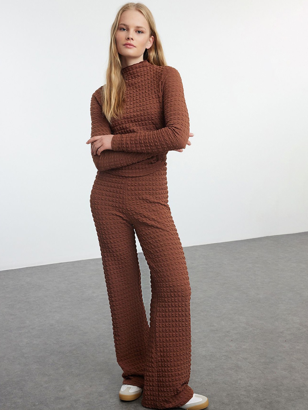 

Trendyol Self-Design Top & Trouser Co-Ords, Brown