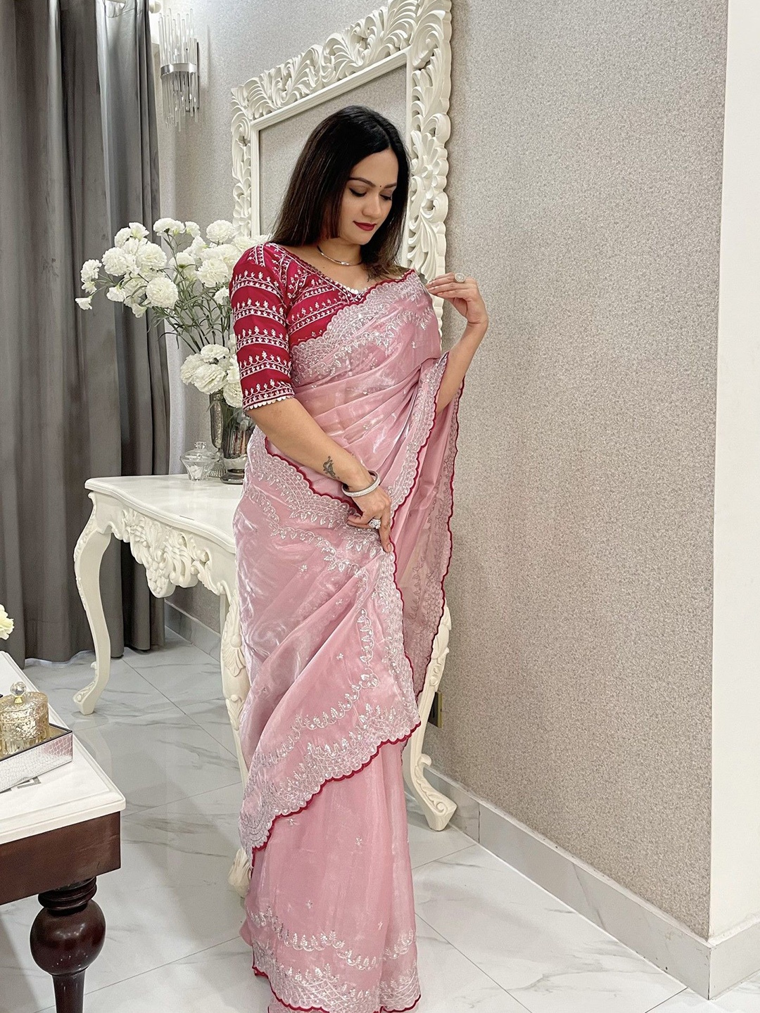 

LeeliPeeri Designer Ethnic Motifs Zari Heavy Work Saree, Pink