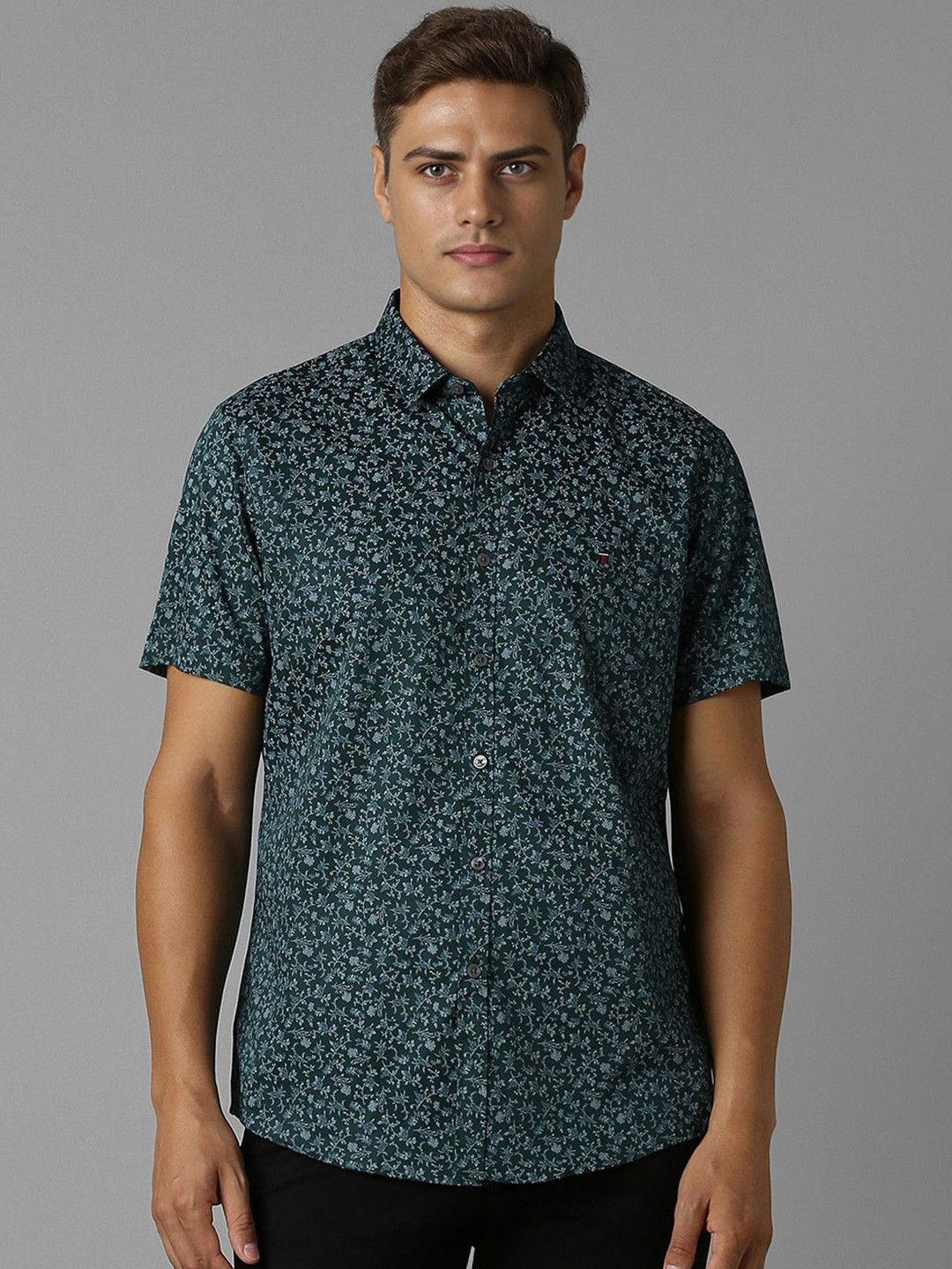 

Louis Philippe Sport Men Spread Collar Floral Printed Cotton Slim Fit Casual Shirt, Teal