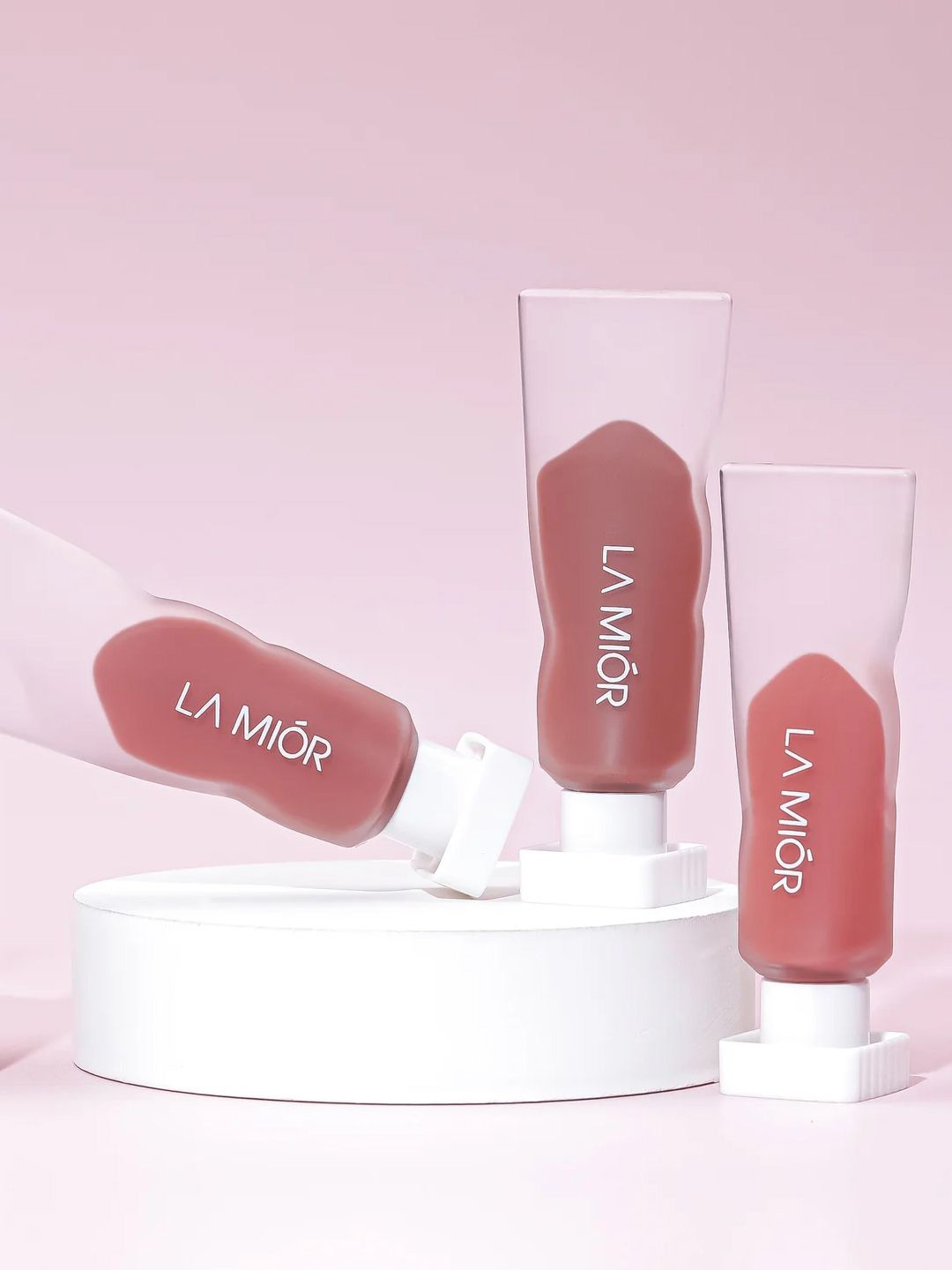 

LAMIOR Set of 3 Velvet Liquid Lipstick - 5 ml Each - Boss Beauty, Red