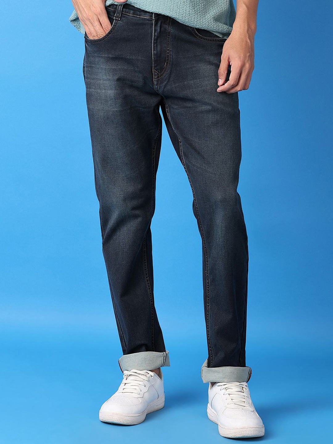 

V-Mart Men Slim Fit Mid-Rise Stretchable Jeans, Blue