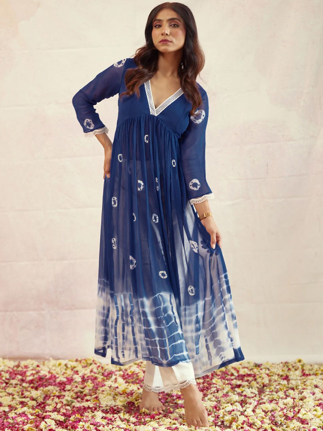 

KALINI Women Dyed Pleated Kurta with Palazzos, Navy blue