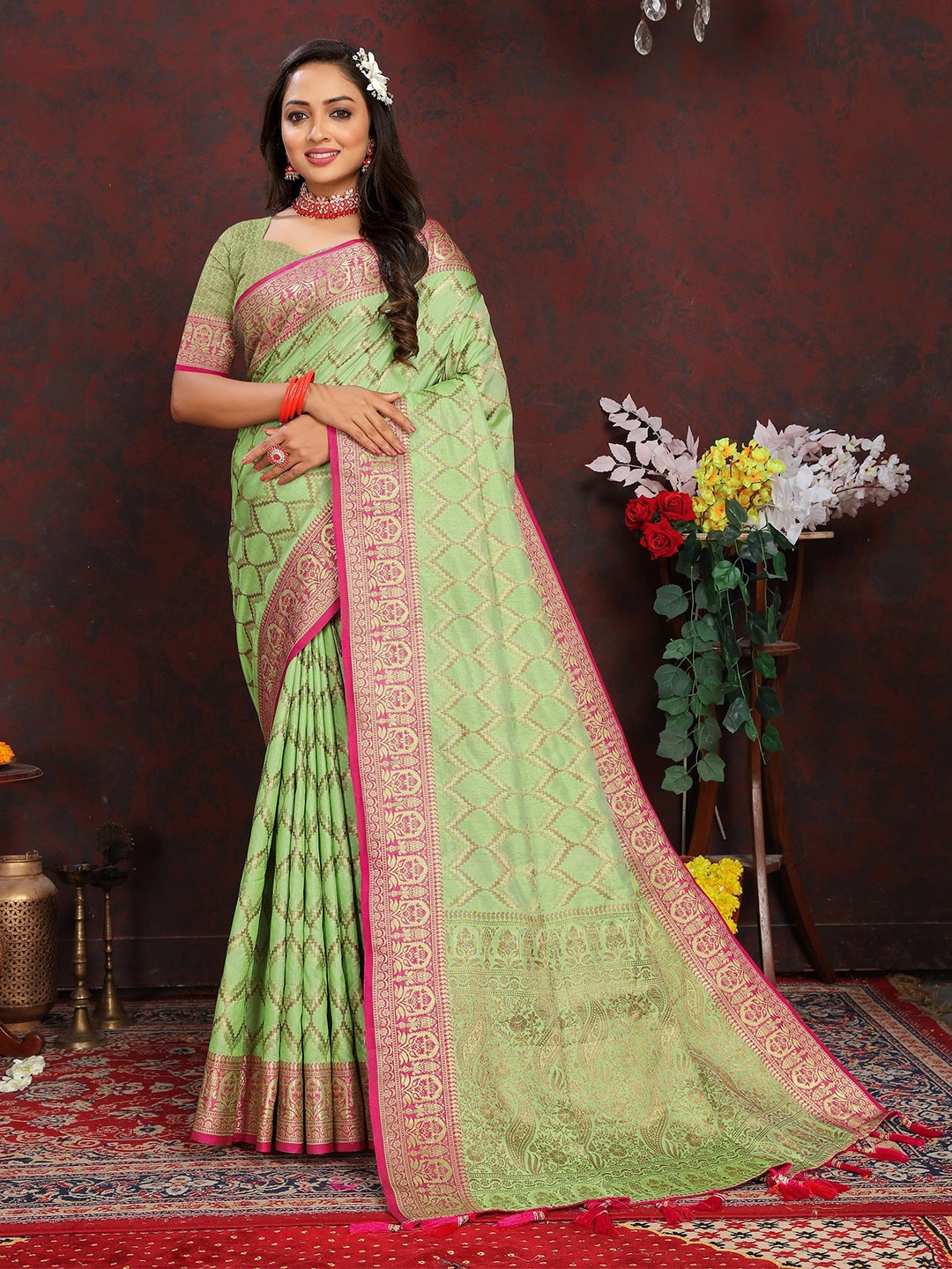 

Zeekha Woven Design Zari Pure Silk Kanjeevaram Saree, Sea green