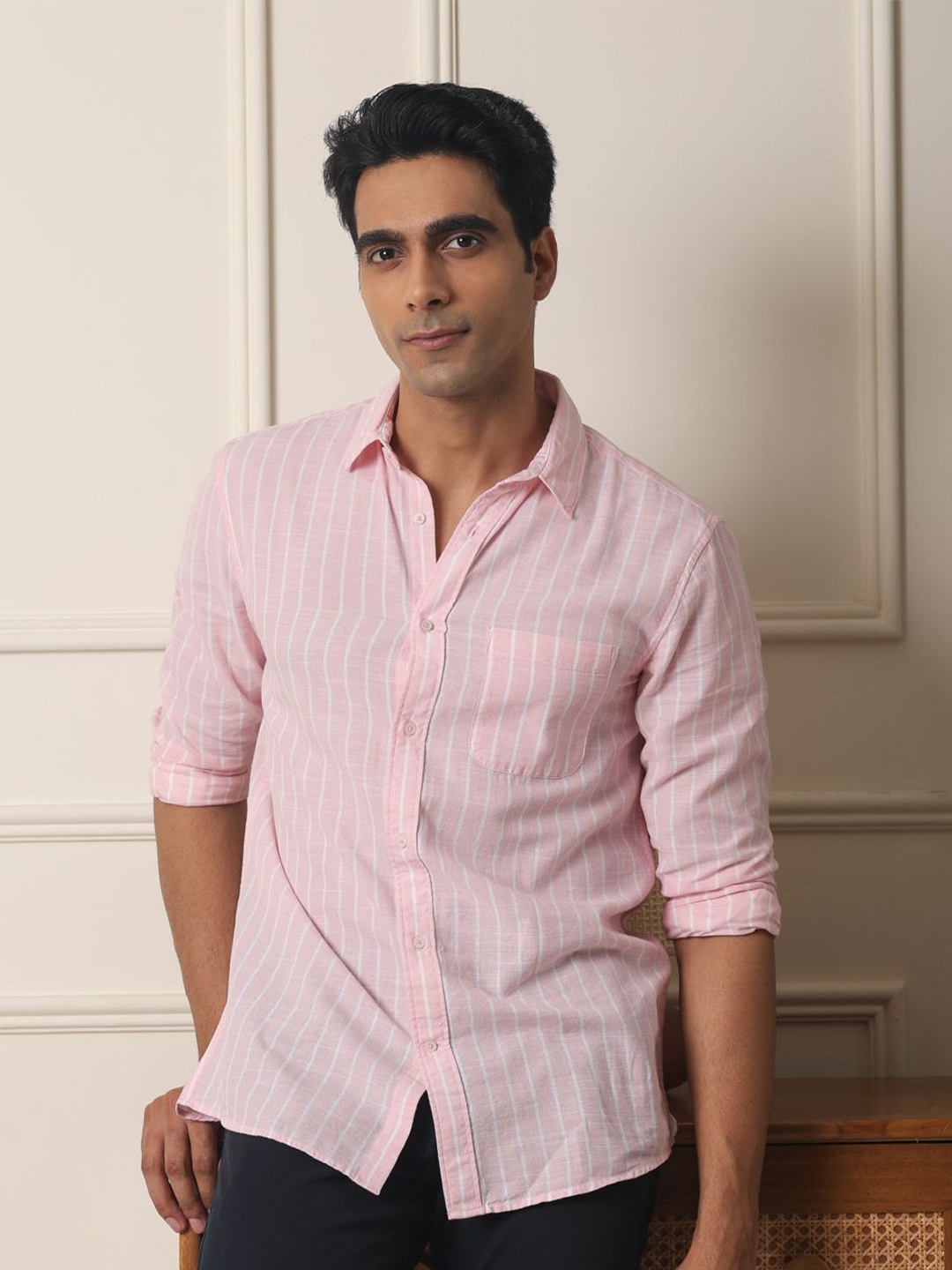 

SUBTRACT Men Spread Collar Vertical Striped Cotton Casual Shirt, Pink