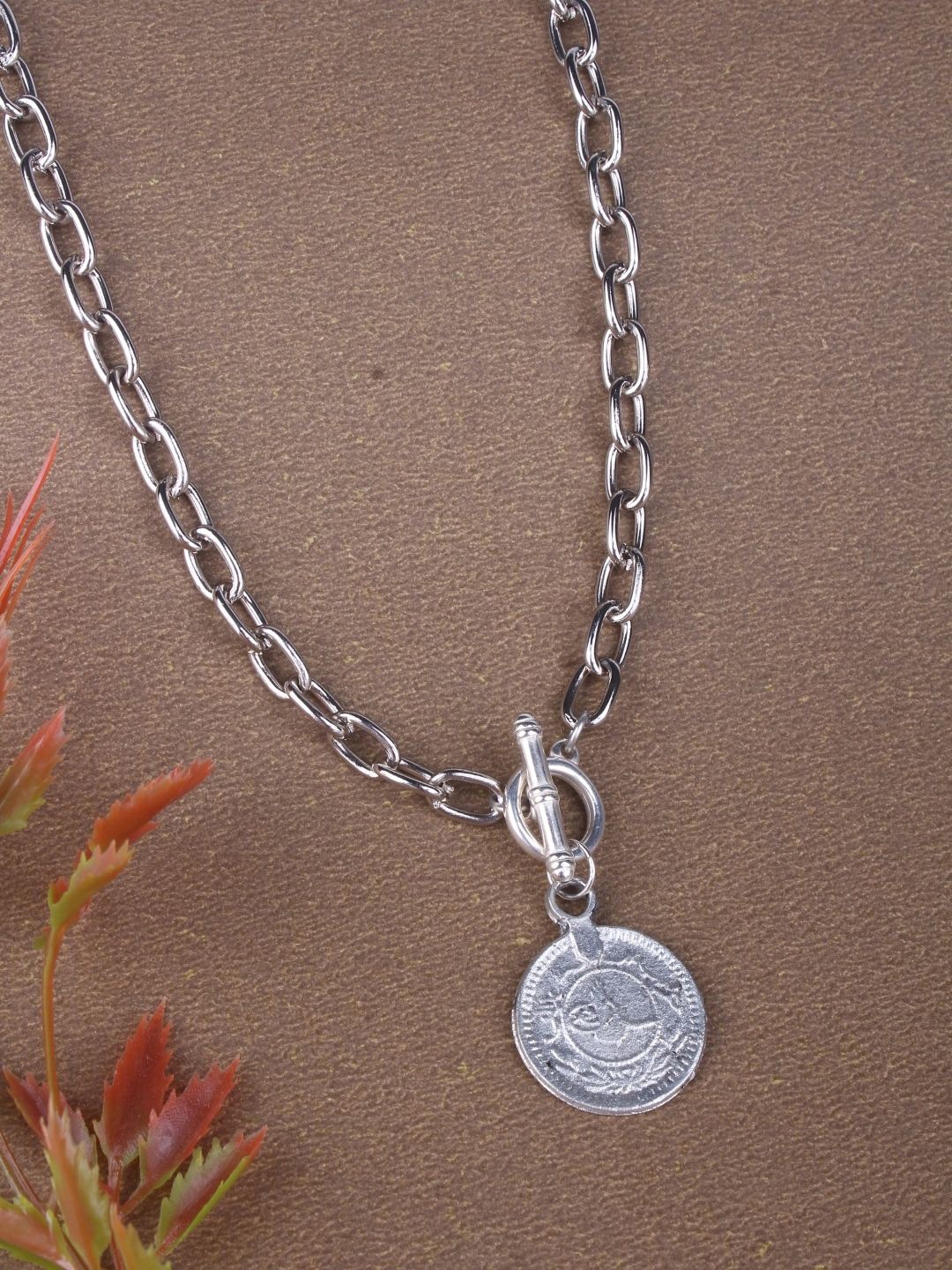 

KPOP Silver-Plated Minimal Necklace