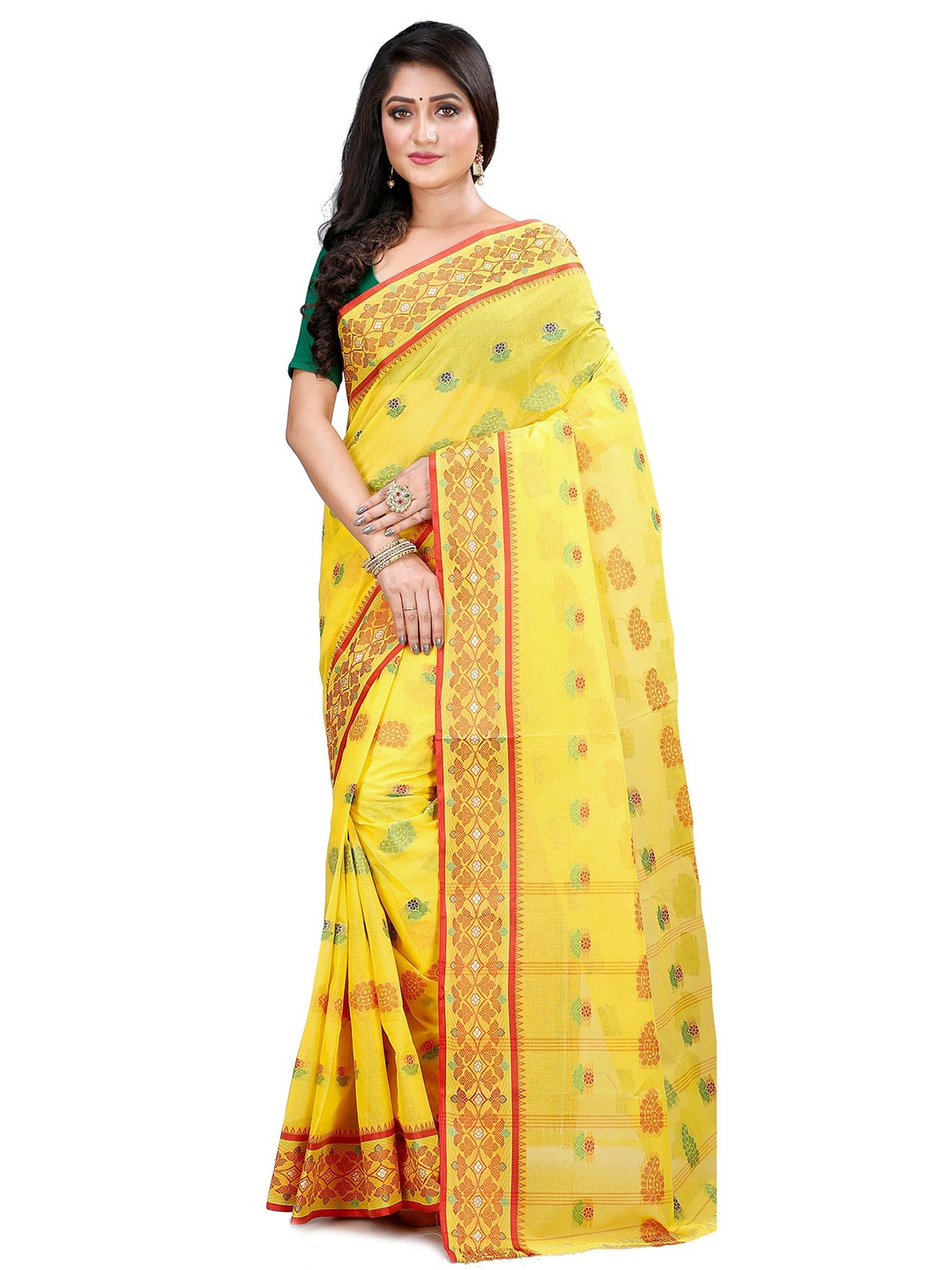 

DipDiya Woven Design Pure Cotton Taant Saree, Yellow