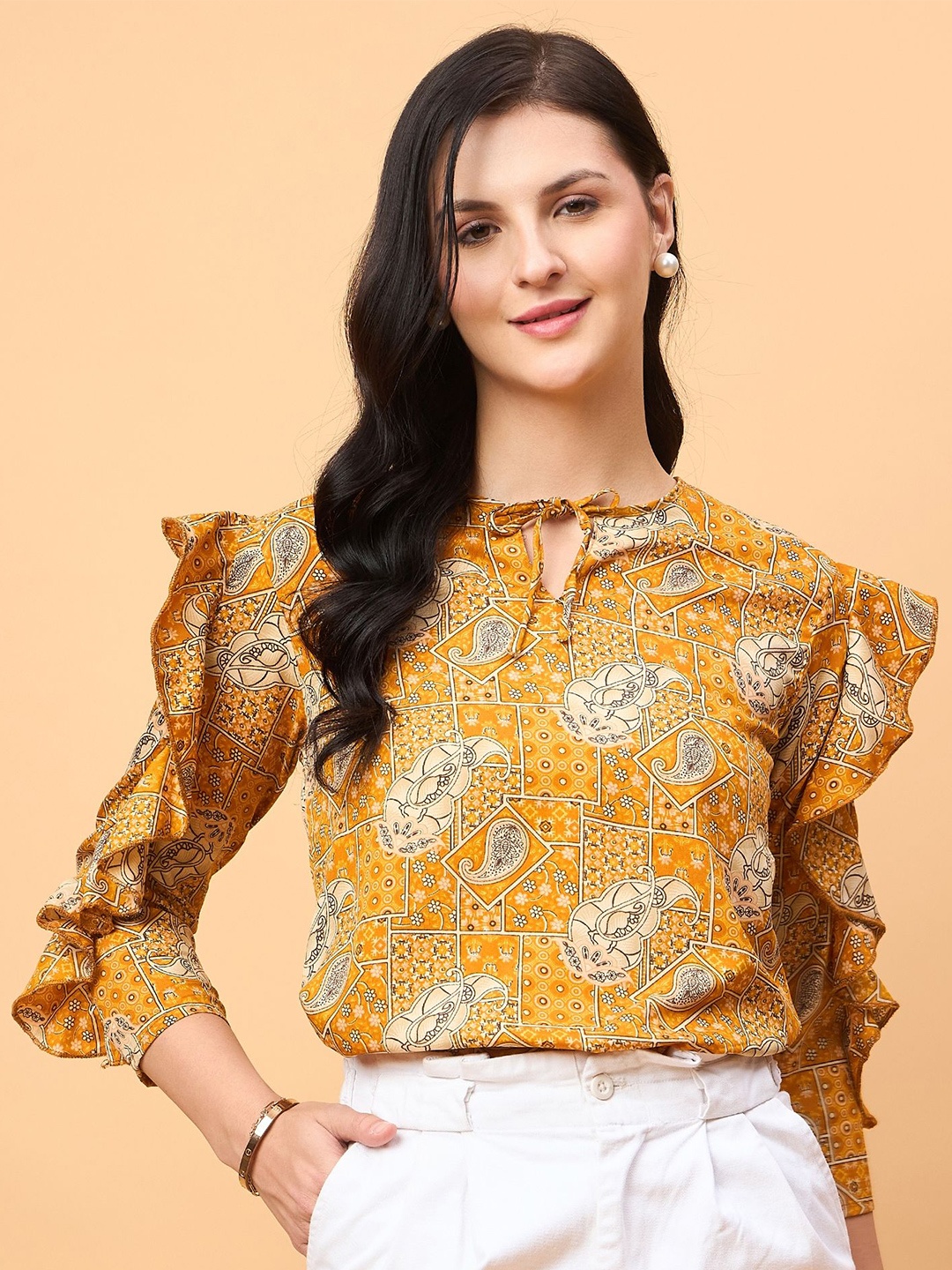 

NEESH Women Floral Printed Round Neck Top, Yellow