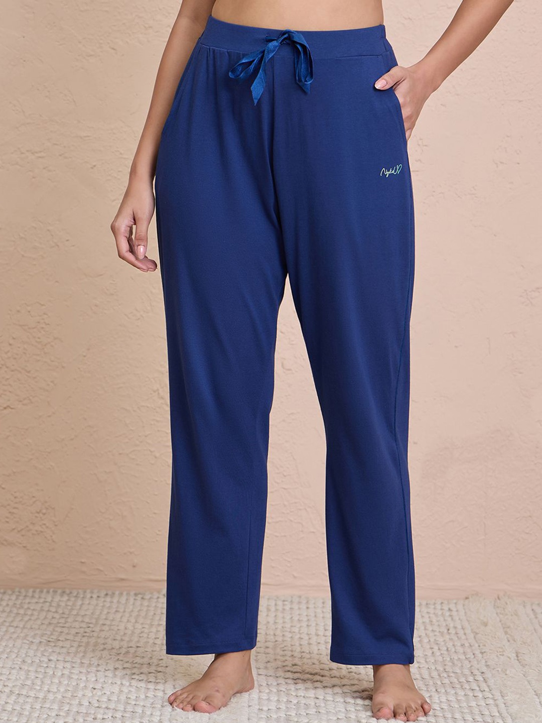 

Nykd Mid-Rise Lounge pants, Blue