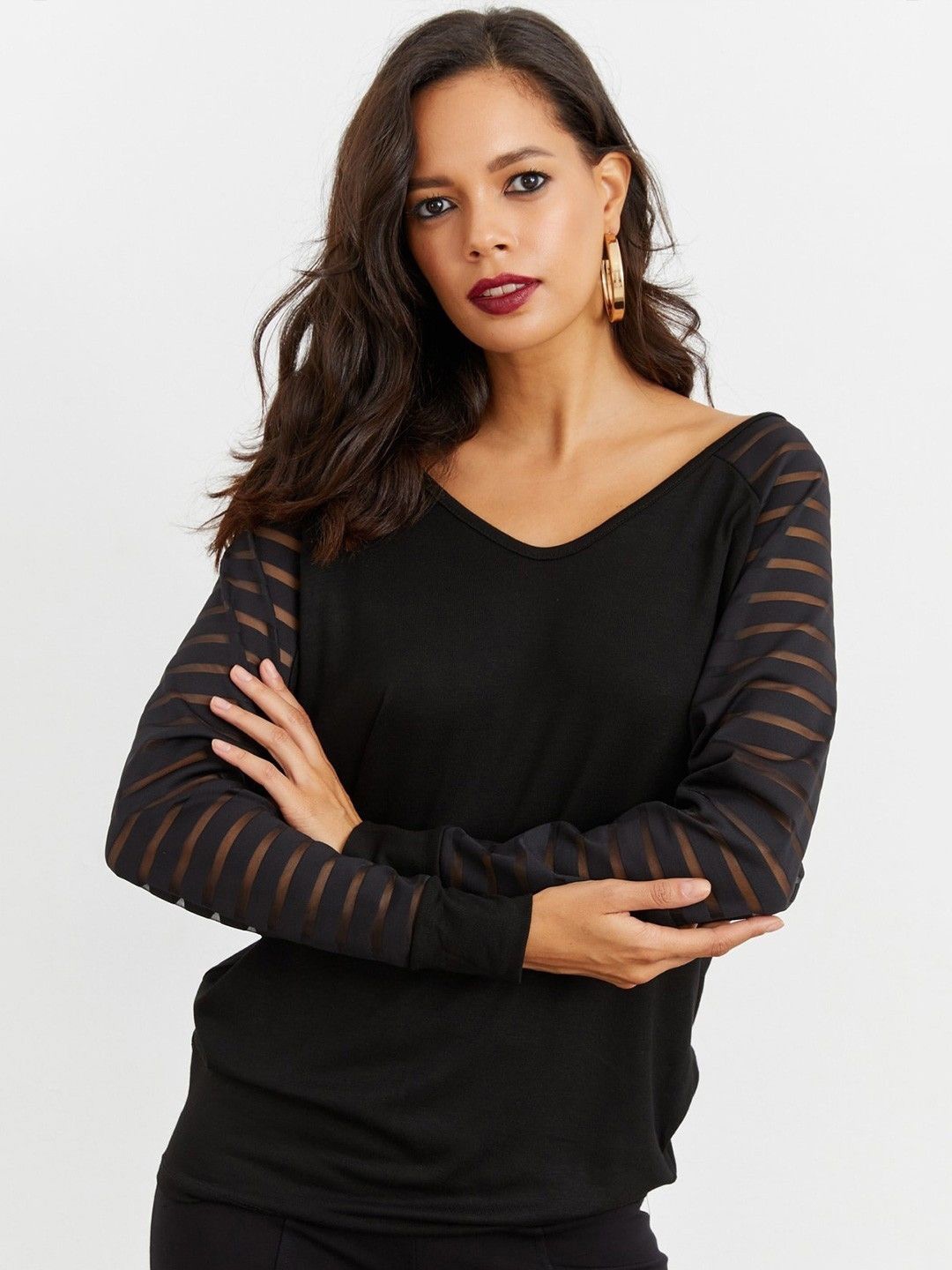 

KPOP Women Solid V-Neck Top, Black