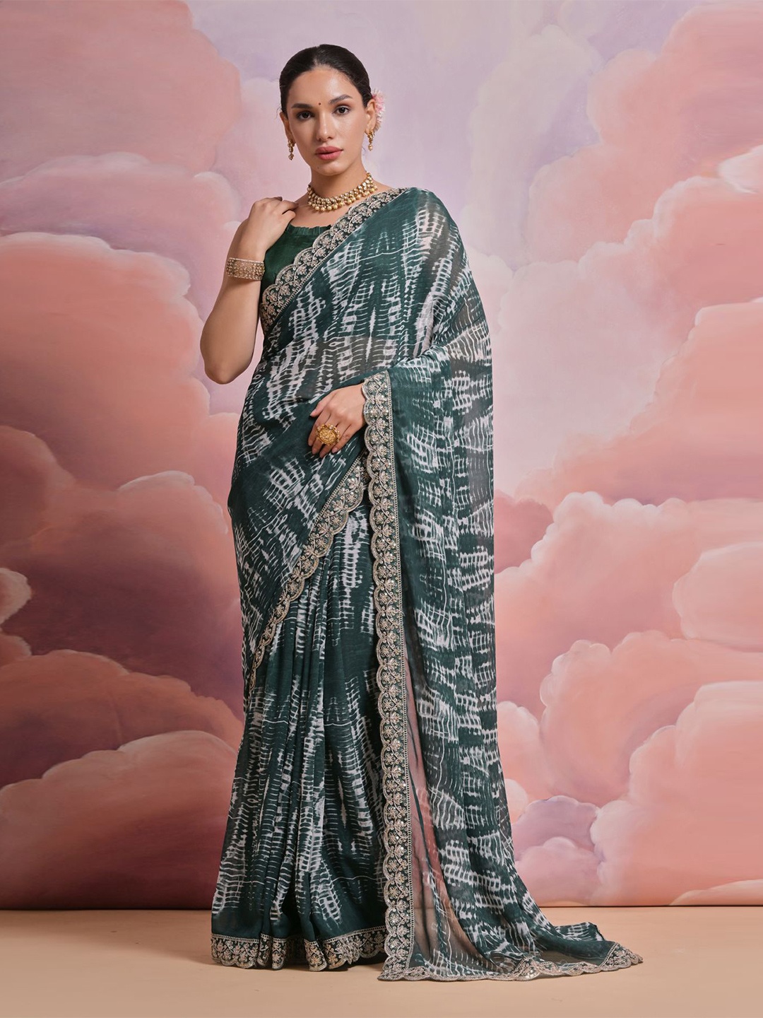 

Mitera Abstract Printed Sequinned Saree, Green