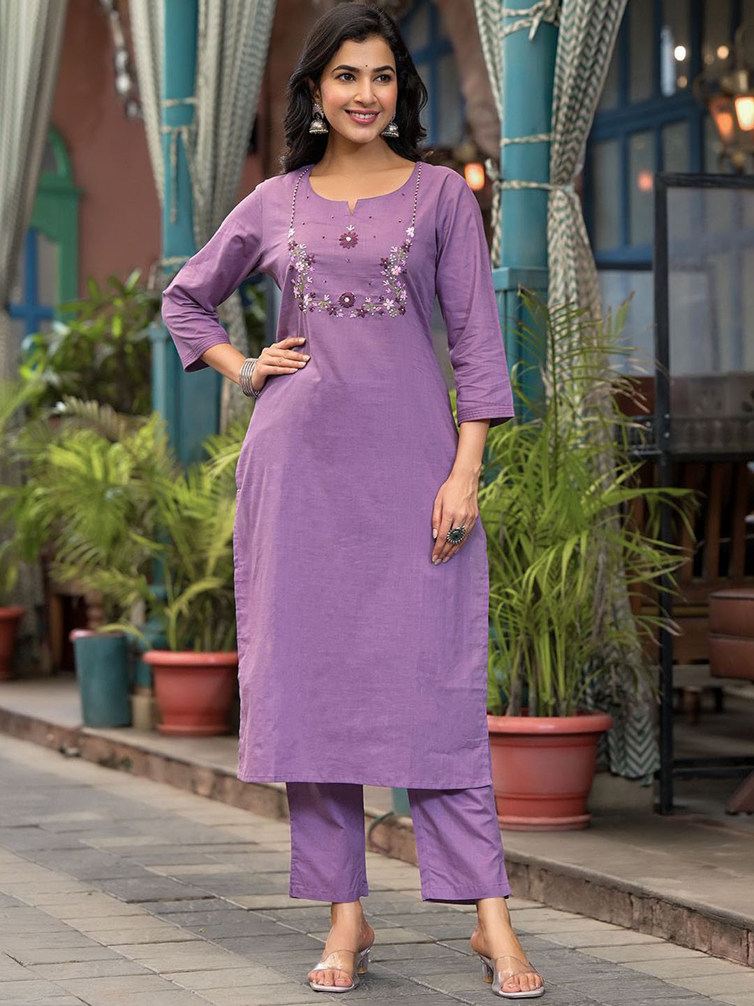 

Benaaz Floral Yoke Design Straight Sequinned Pure Cotton Kurta with Trousers, Purple