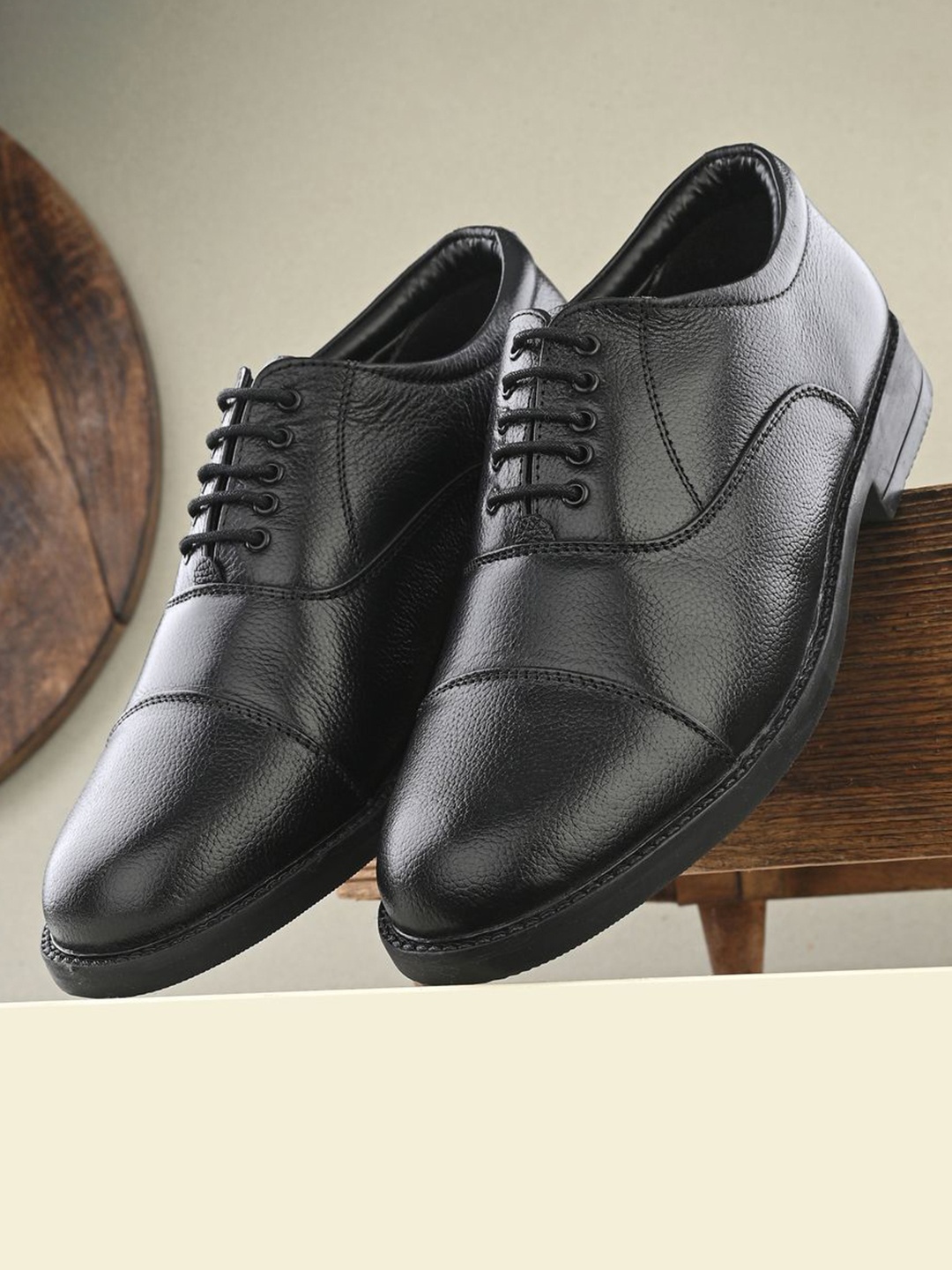 

Auserio Men Leather Derbys Formal Shoes, Black