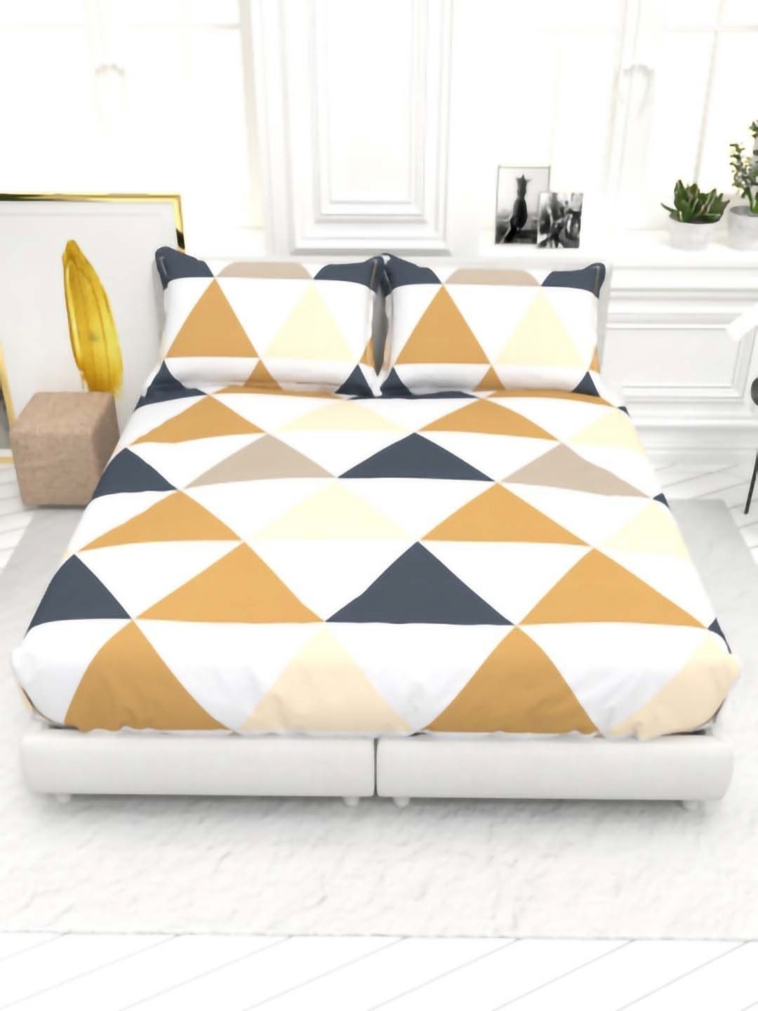 

THE WHITE MOSS Brown & White Geometric 130 TC King Bedsheet with 2 Pillow Covers