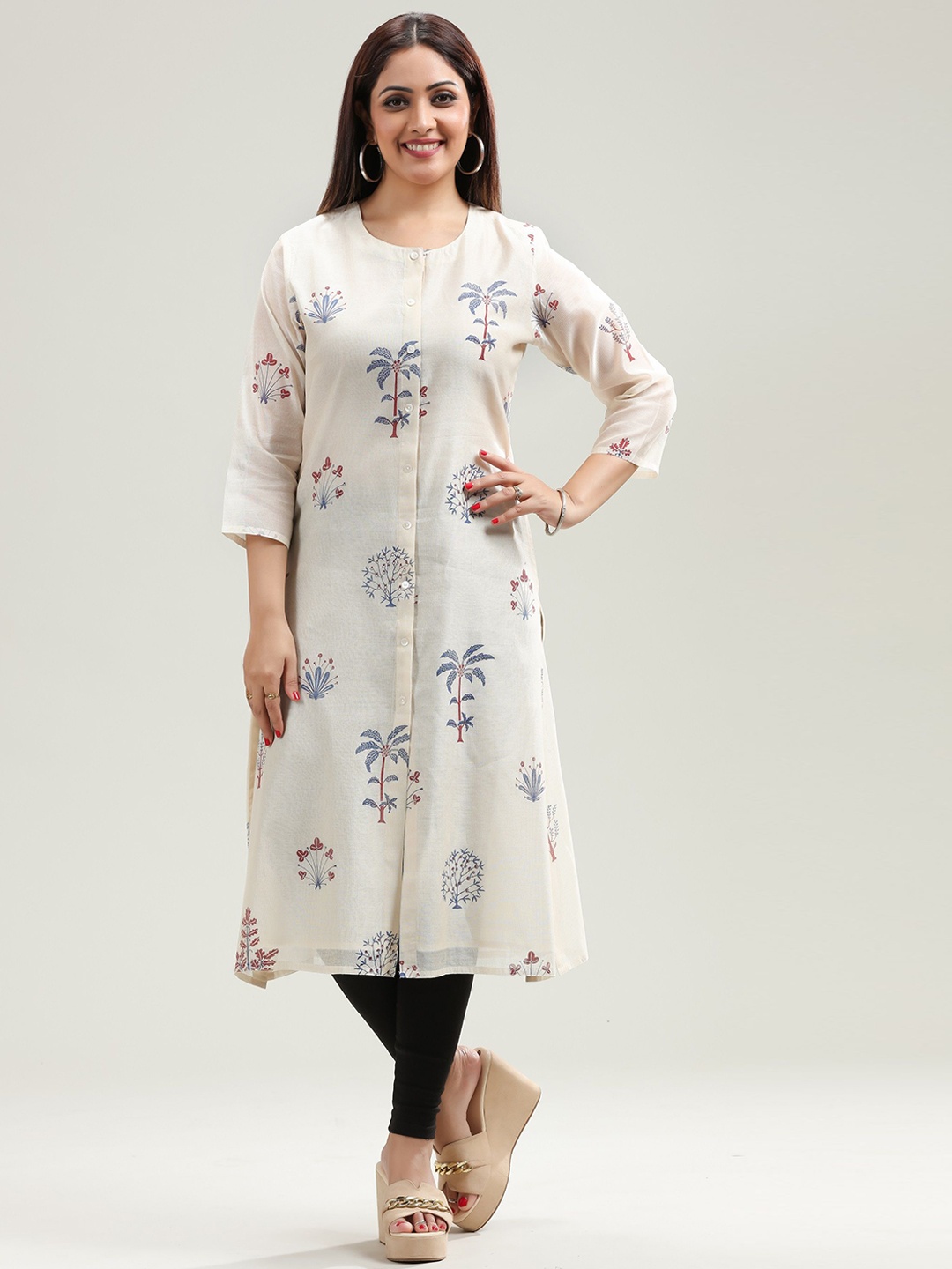 

COTTON CULTURE Floral Printed Round Neck Chanderi Silk Straight Kurta, Off white