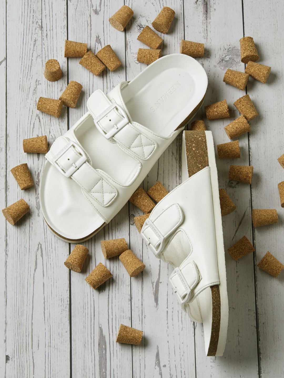 

NEEMANS Unisex Comfort Sandals, White
