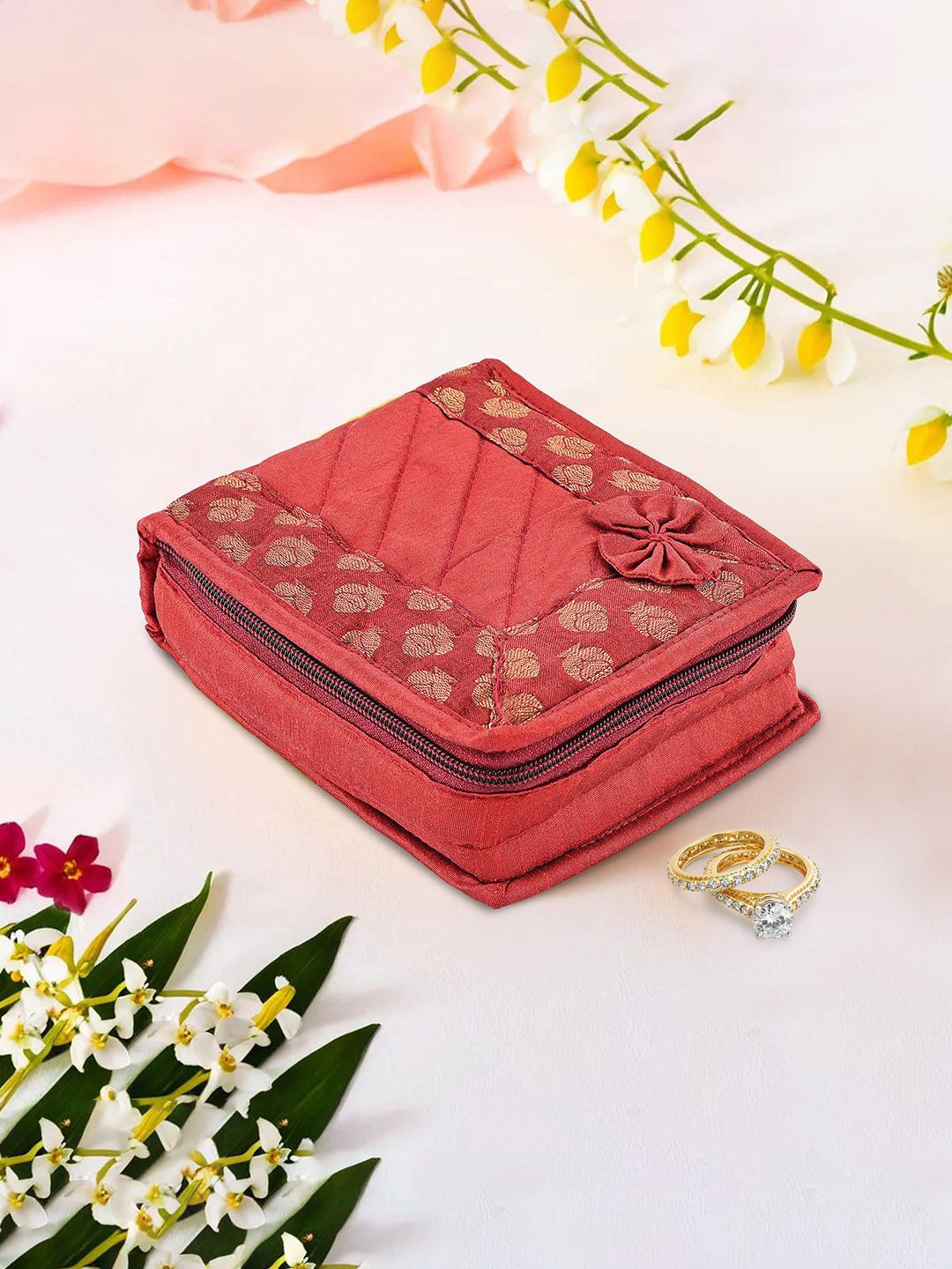 

Kuber Industries Maroon Floral Self Design Jewellery Organiser