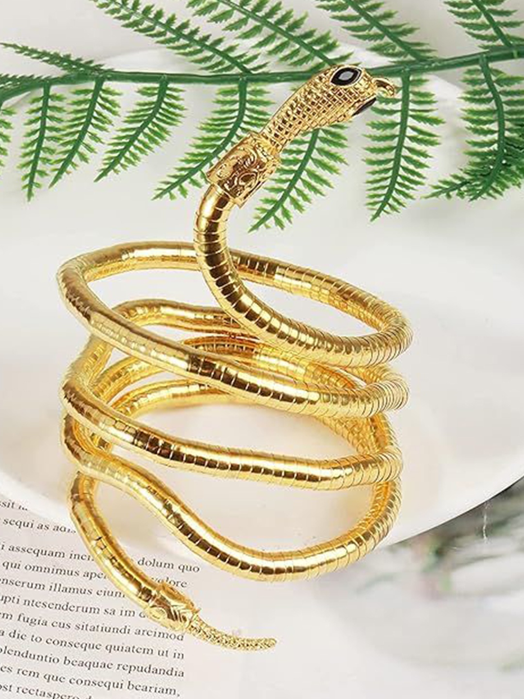 

DIVASTRI Stainless Steel Gold-Plated Choker Necklace