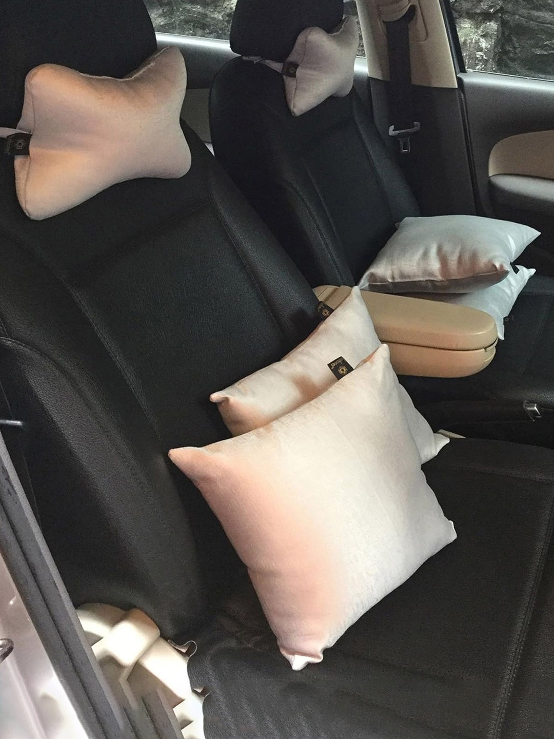 

Lushomes 6 Pcs Travel Pillow & Cushions Set, Grey
