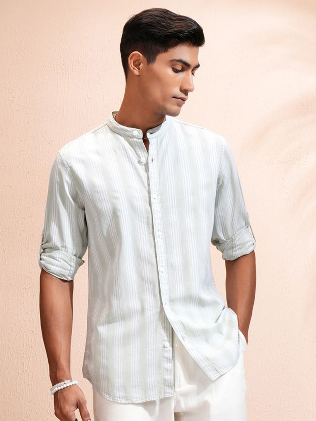 

LOCOMOTIVE Premium Men Dobby Textured Stripped Mandrain Collar Occasion Shirt, Green