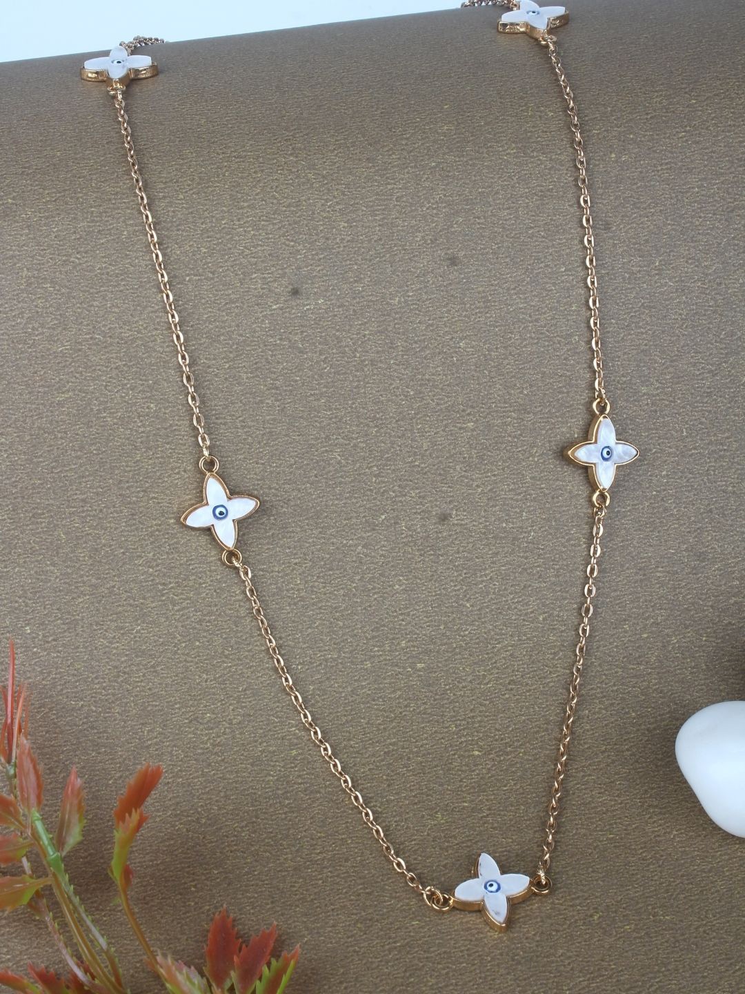 

KPOP Brass Gold-Plated Handcrafted Necklace