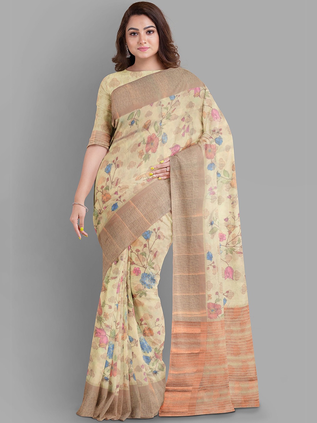 

The Chennai Silks Floral Printed Zari Saree, Beige