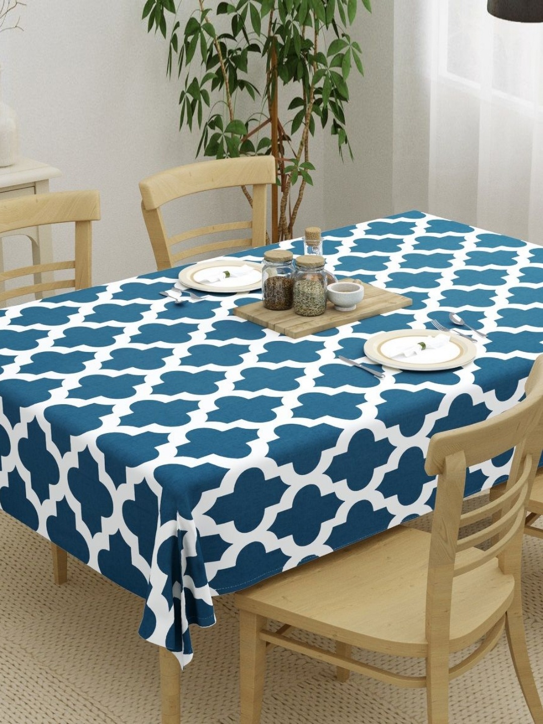 

HOMEMONDE Blue Geometric Printed Cotton 6-Seater Table Cover