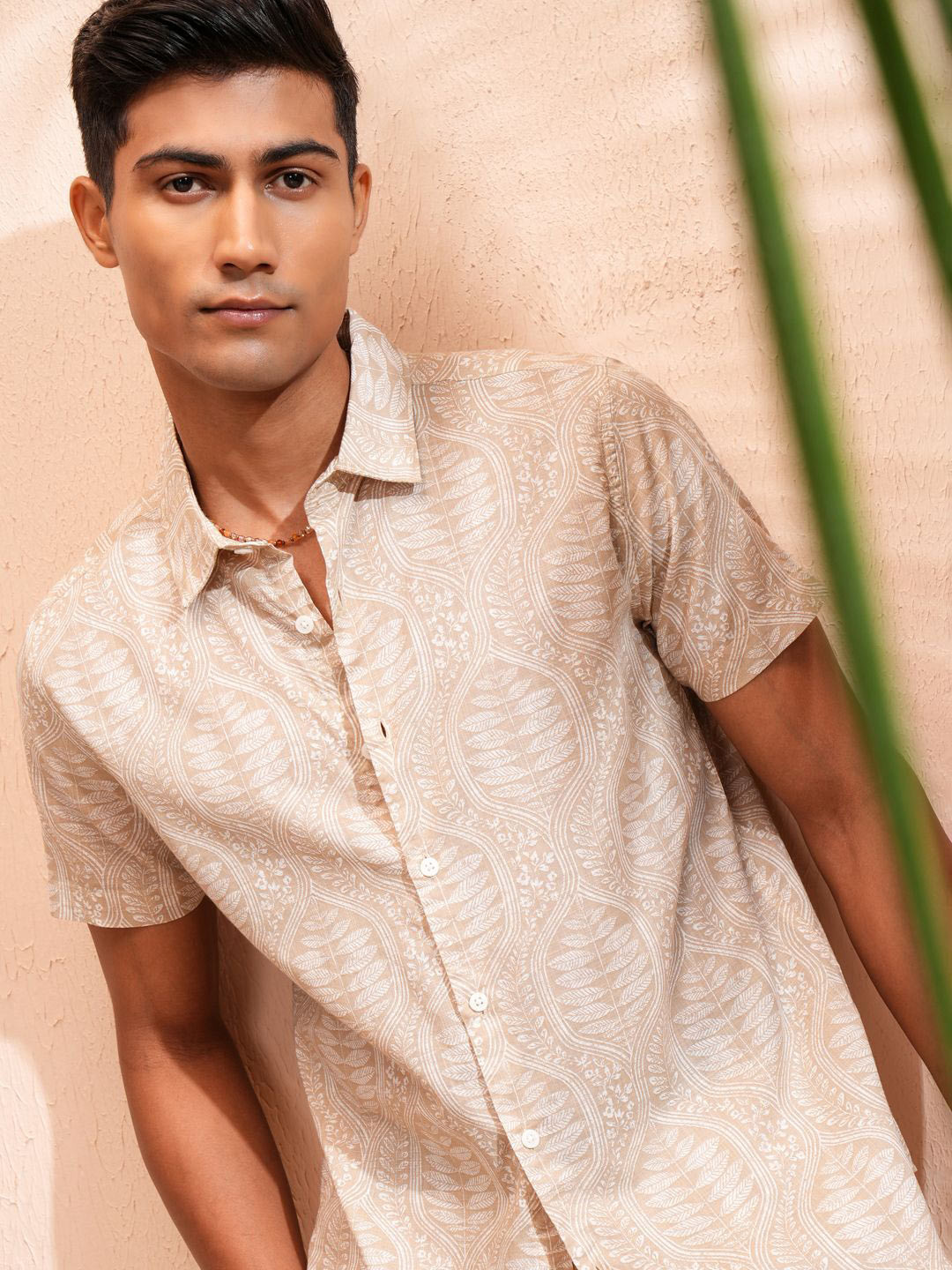 

Highlander Men Printed Casual Shirt, Beige