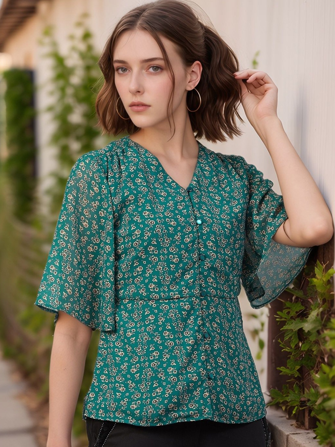 

RARE Women Floral Printed V-Neck Top, Green