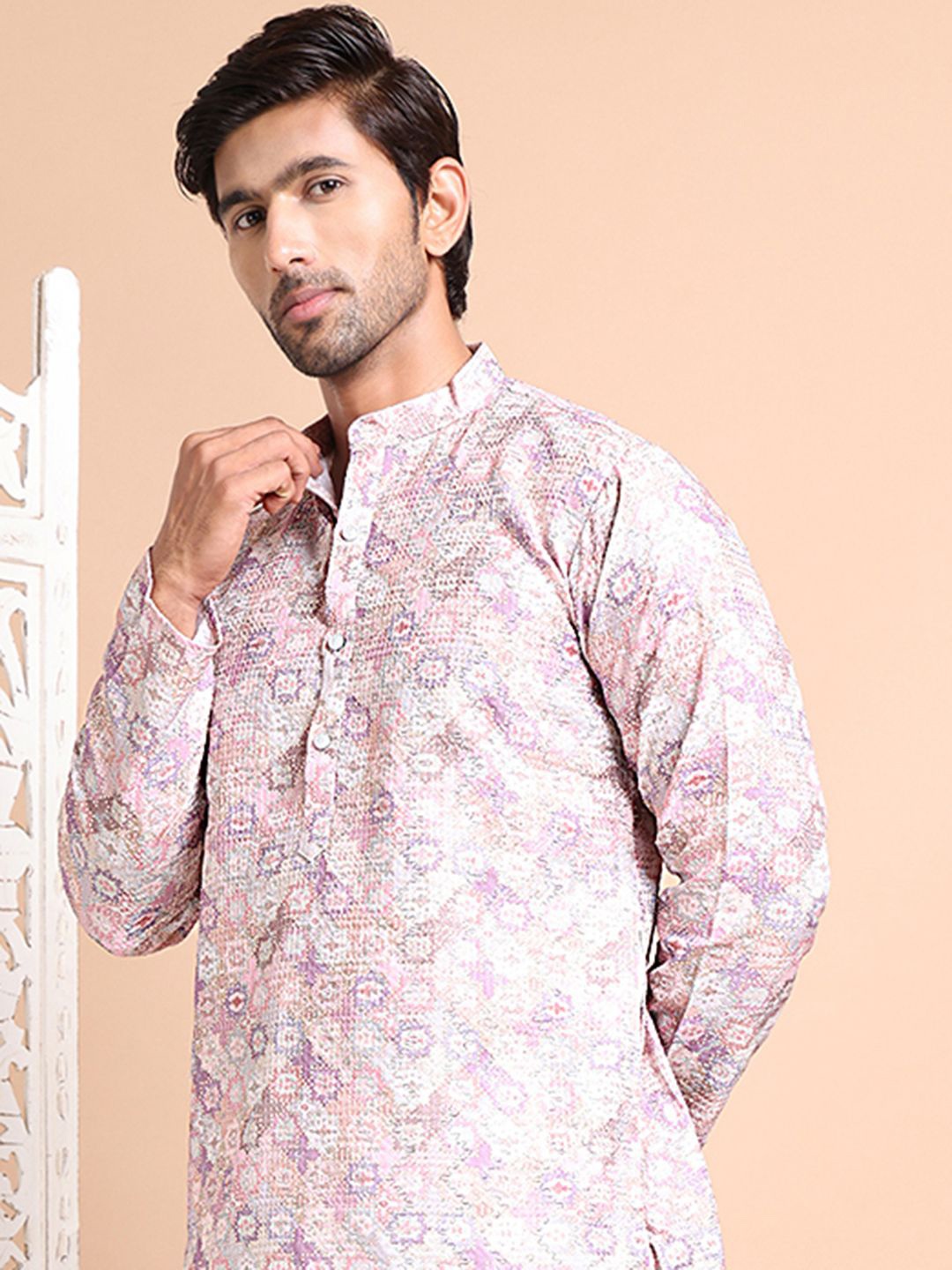 

Jompers Men Embroidered Regular Sequinned Kurta with Pyjamas, Purple