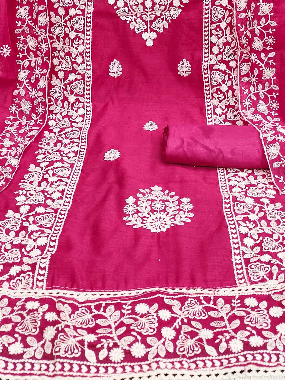 

KALINI Ethnic Motifs Embroidered Zari Unstitched Dress Material, Pink