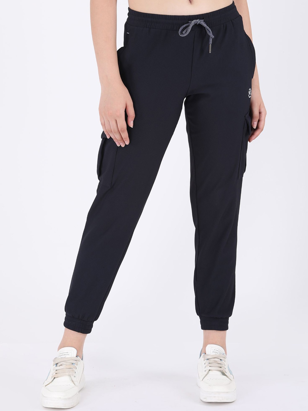 

M7 EMPIRE Women Mid-Rise Regular Fit Joggers, Black