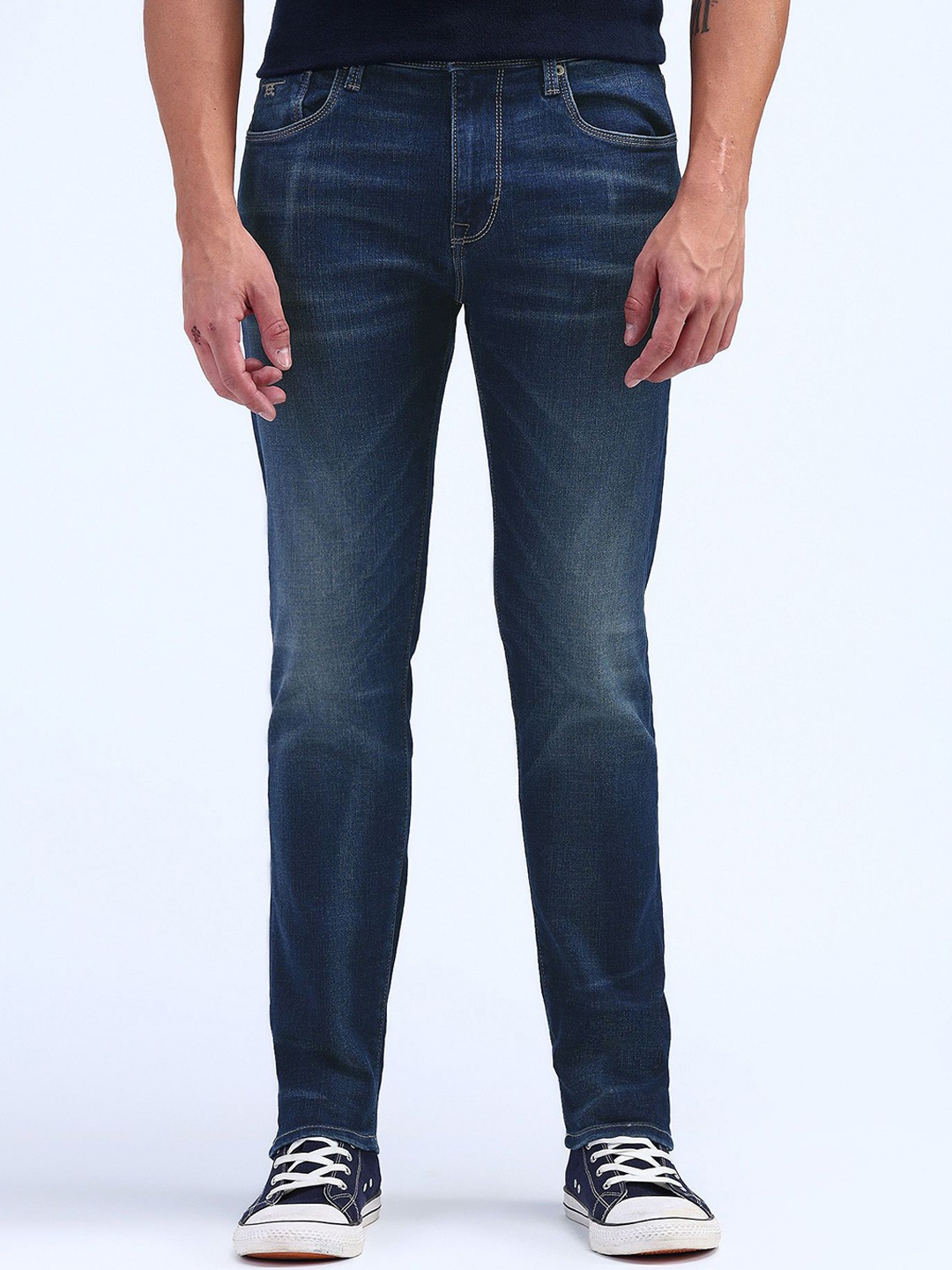 

Flying Machine Men Prince Slim Fit Heavy Fade Stretchable Jeans, Blue