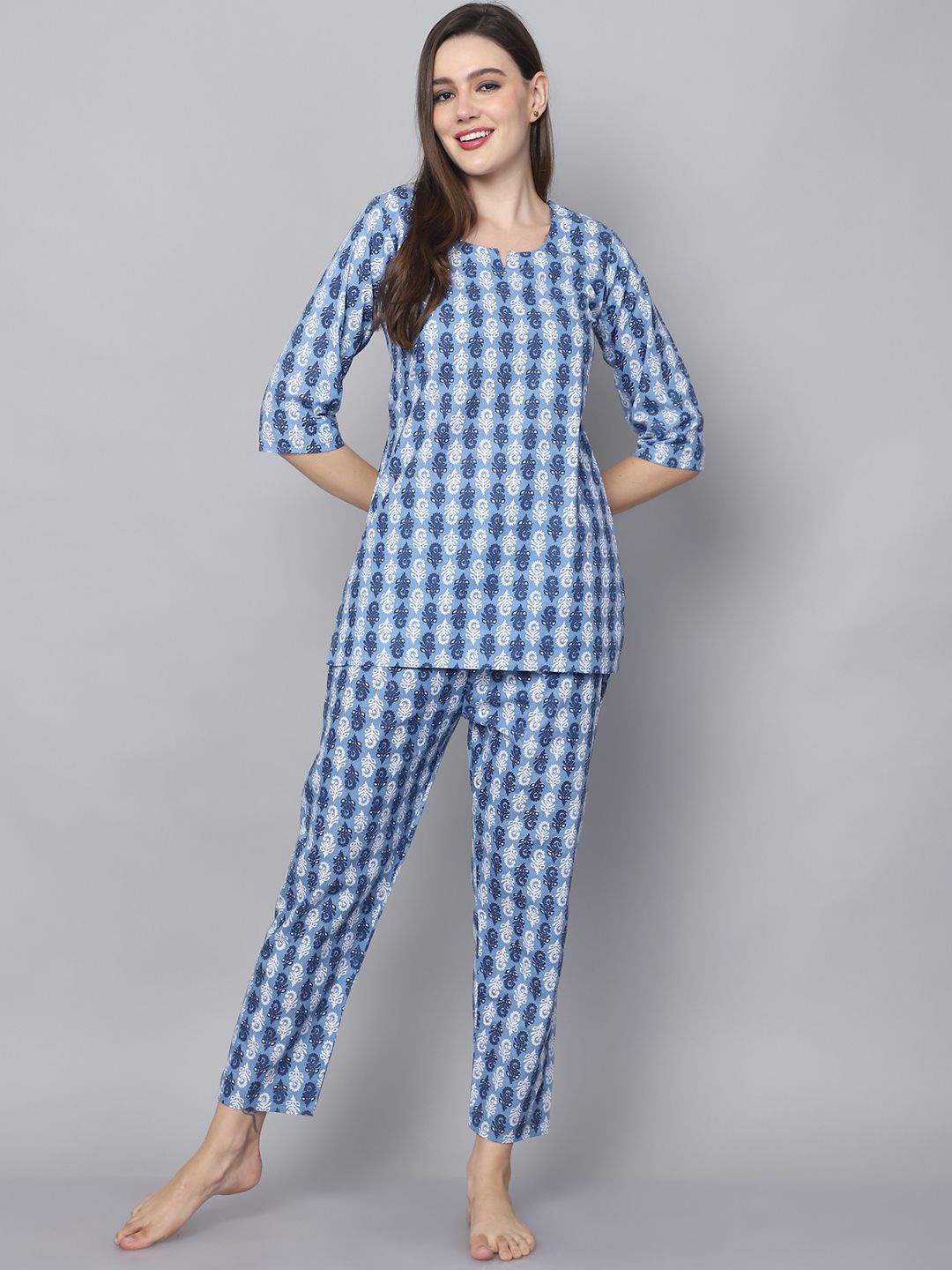 

SOUNDARYA Women Printed Pure Cotton Night suit, Blue