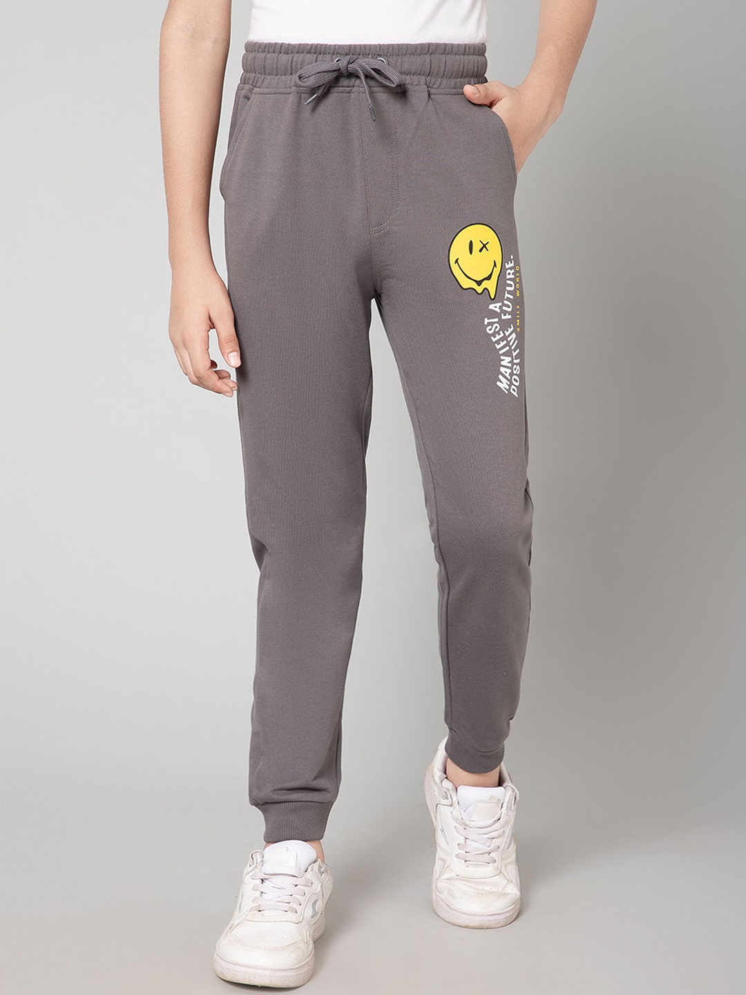 

Provogue Boys Graphic Printed Joggers, Grey