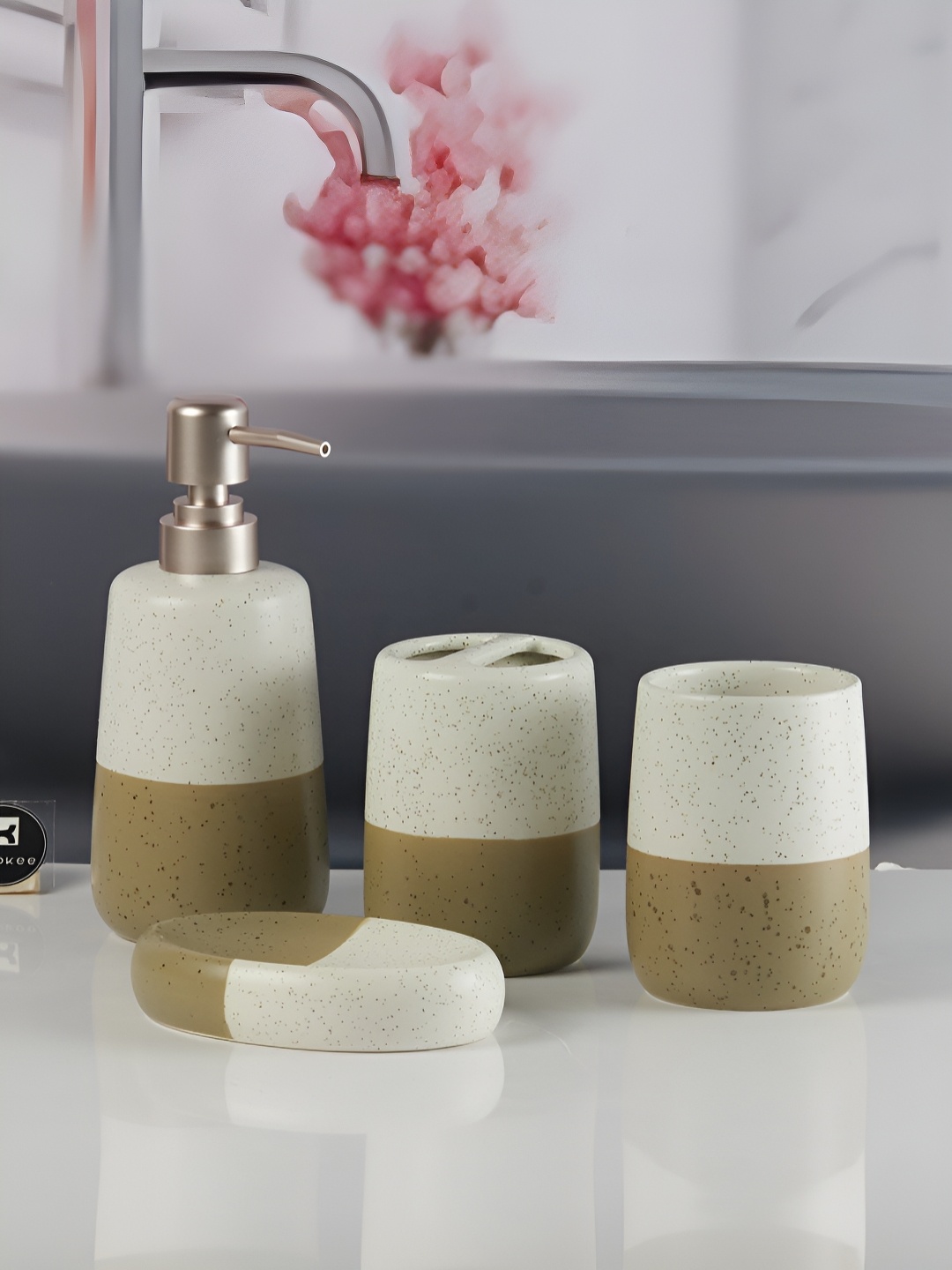 

Kookee Multicoloured 4 piece Abstract Ceramic Bath Accessories Set, Multi