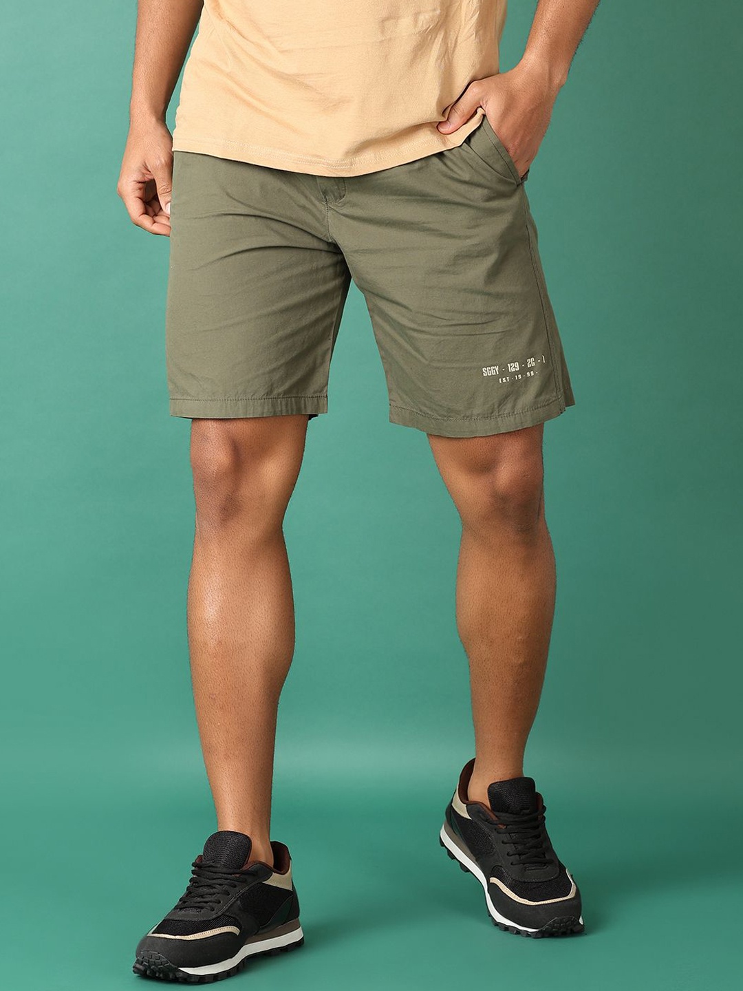 

V-Mart Men Mid-Rise Regular Fit Shorts, Olive