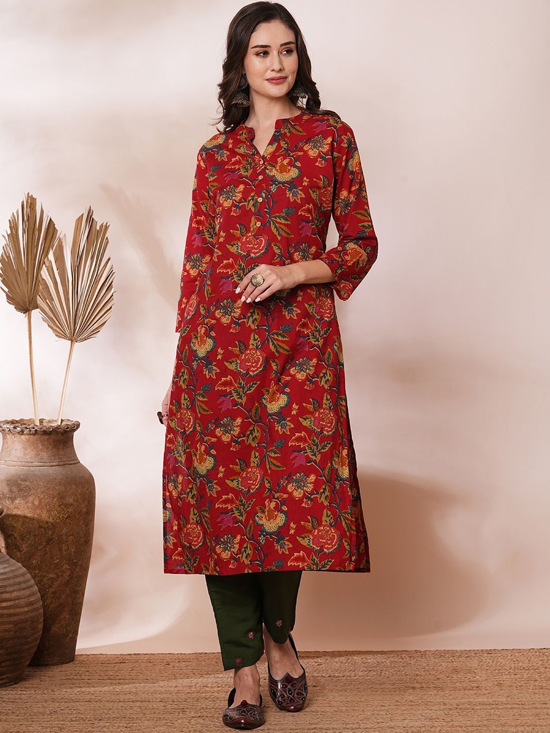 

FASHOR Floral Printed Mandarin Collar Cotton Straight Kurta, Red