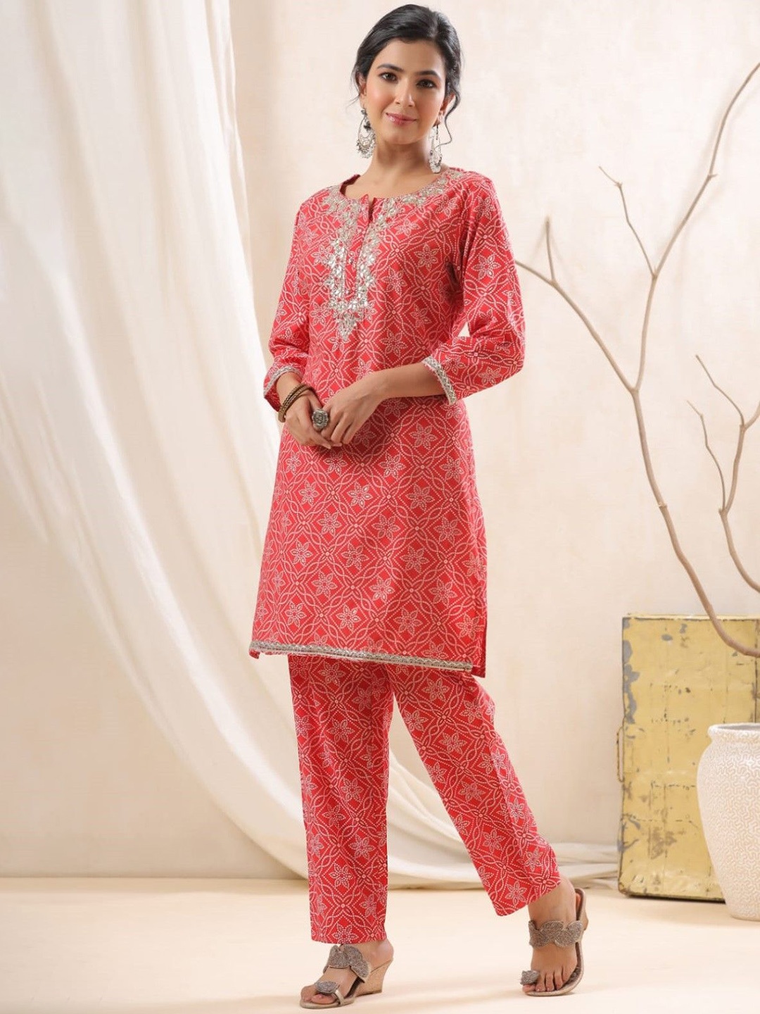 

AUTUMN LANE Bandhani Printed Thread Work Pure Cotton Straight Kurta With Trouser, Red