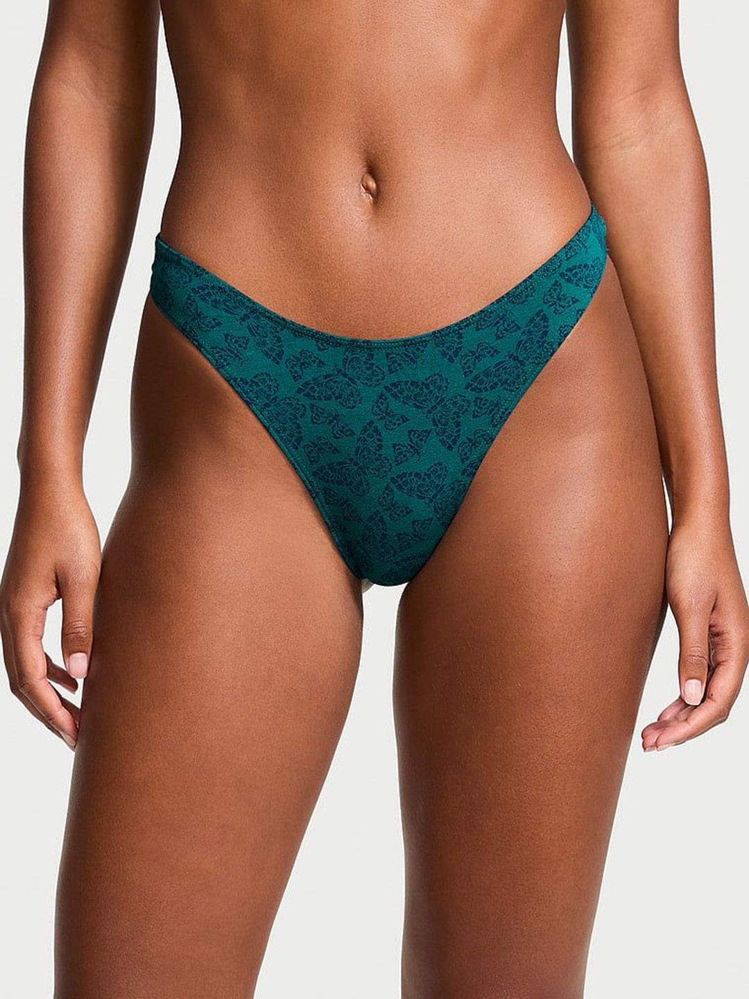 

Victoria's Secret Women's Printed Low- Rise Thong Briefs 112448586F0Q, Green
