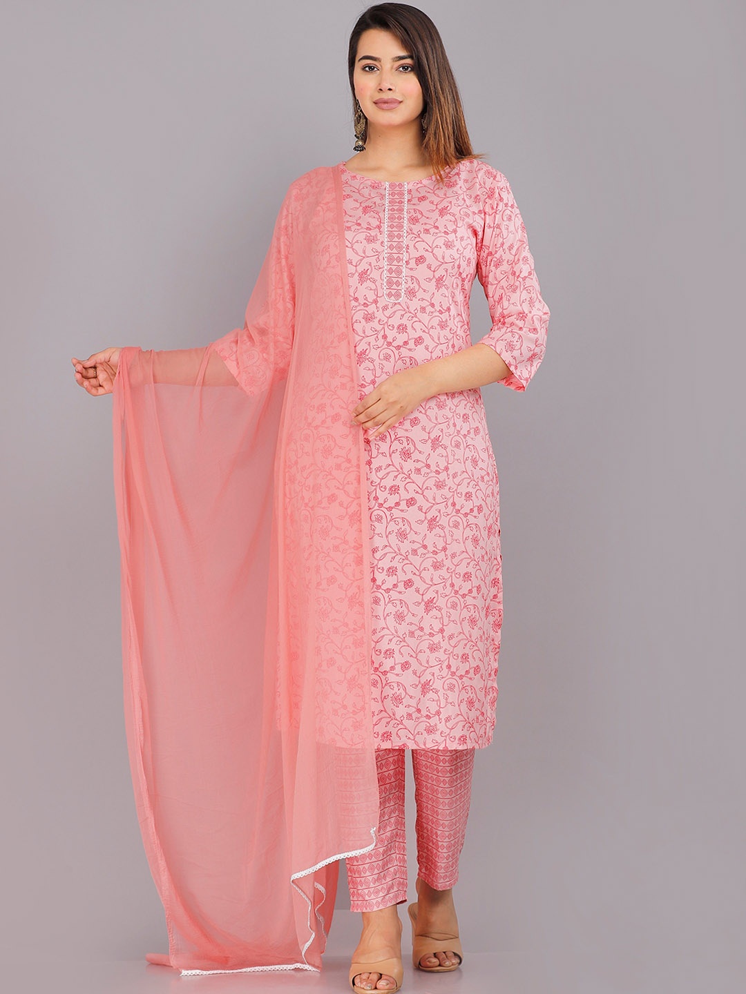 

Blushwork Women Paisley Printed Regular Kurta with Trousers & With Dupatta, Pink