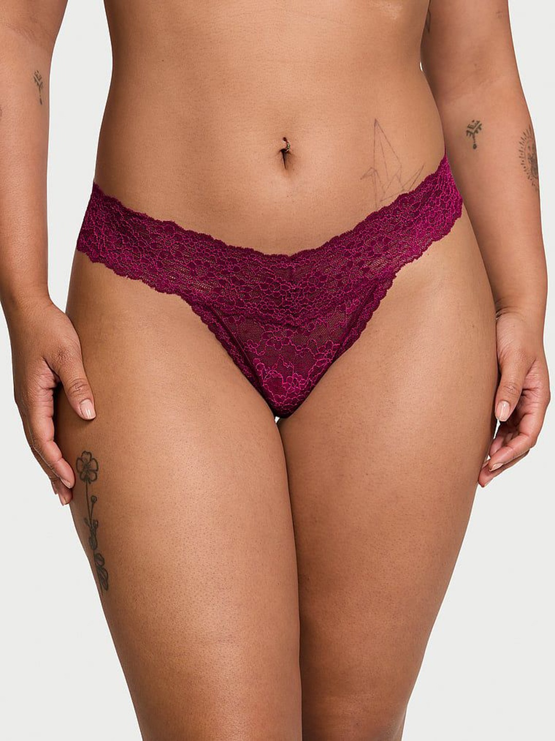 

Victoria's Secret Women Laced Thong Briefs 112461616GVG, Purple