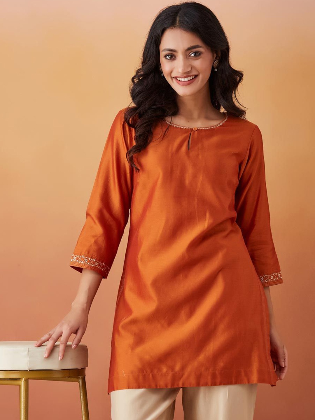 

Fabindia Keyhole Neck Cotton Silk A-Line Kurti, Rust