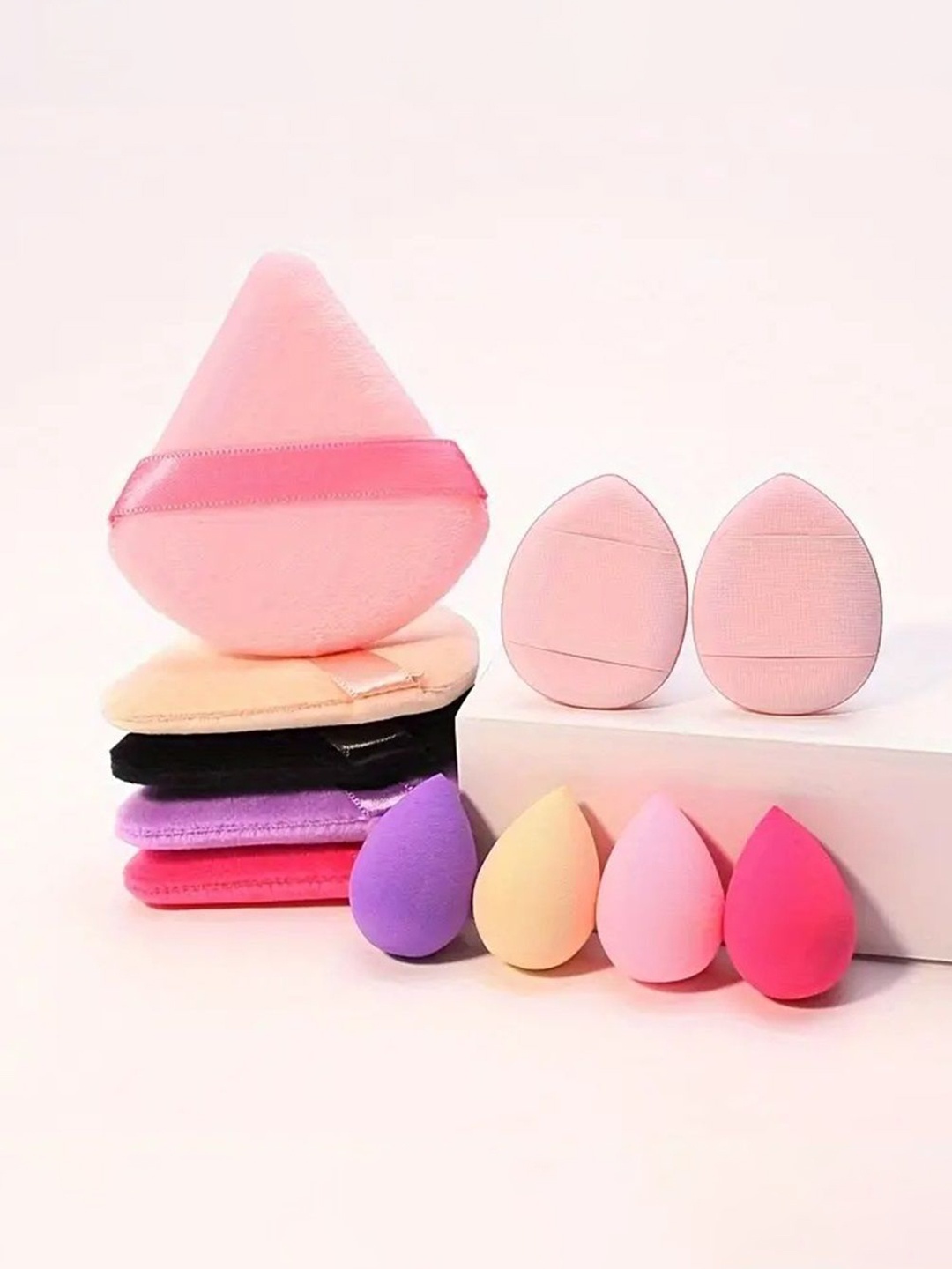 

Facejewel Set Of 11 Mini Makeup Sponges & Triangle Puff, Black