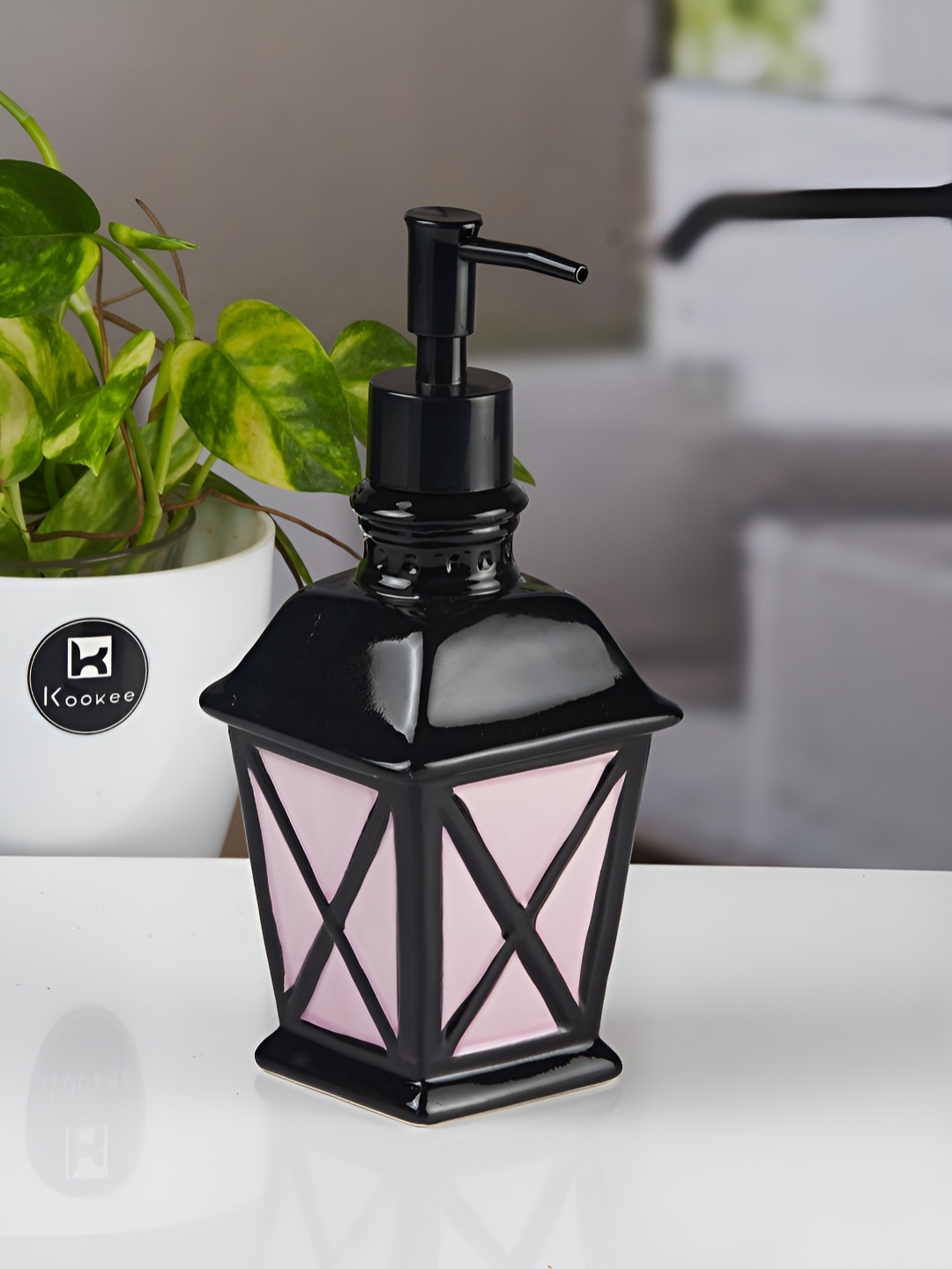

Kookee Pink Abstract Ceramic Soap Dispenser