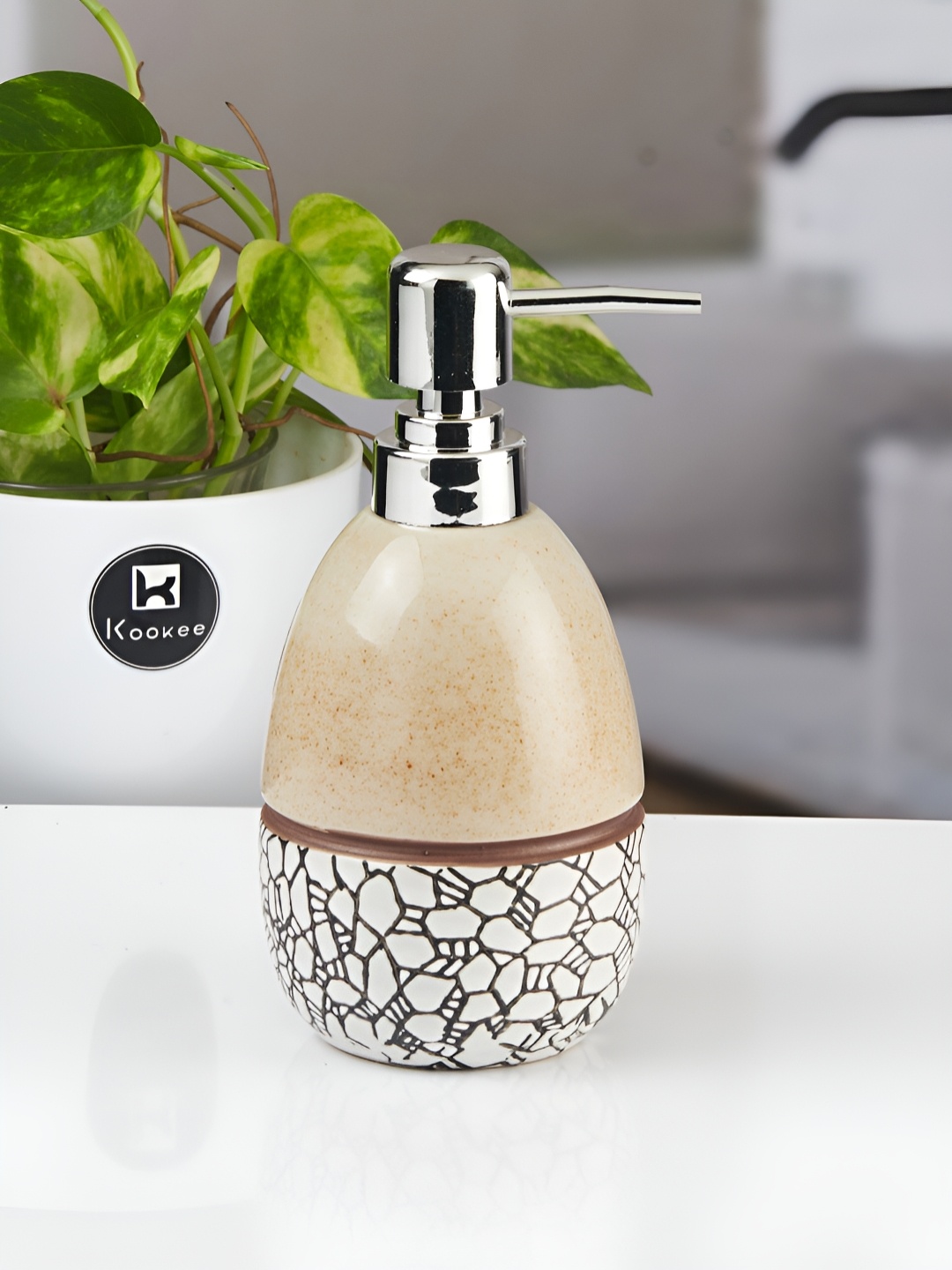 

Kookee Beige Abstract Ceramic Soap Dispenser